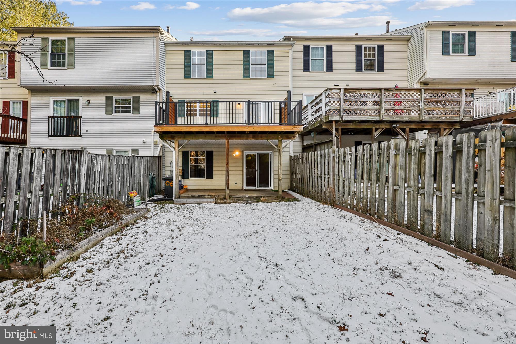 CASHELL MANOR - Residential Lease