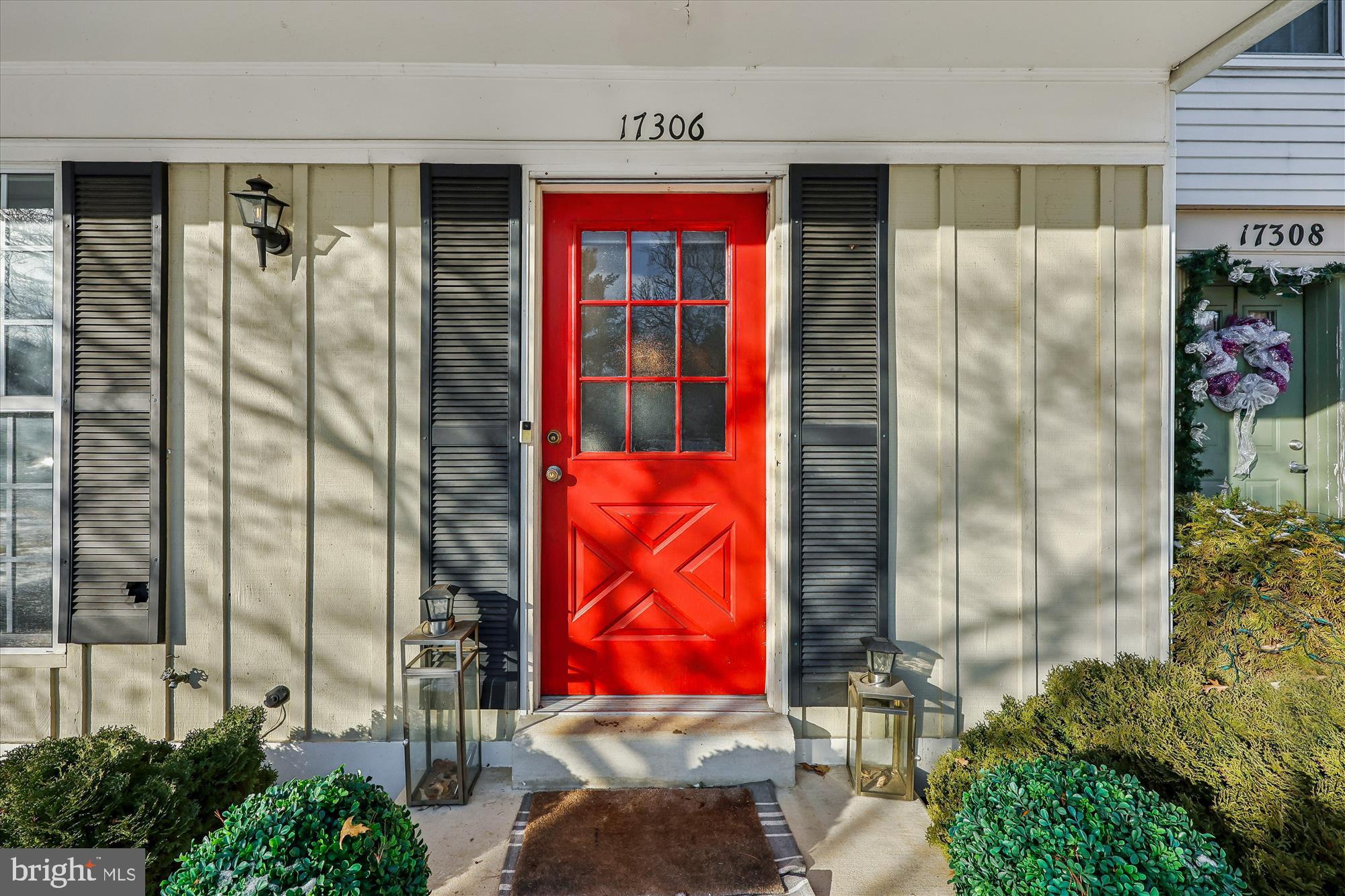 CASHELL MANOR - Residential Lease