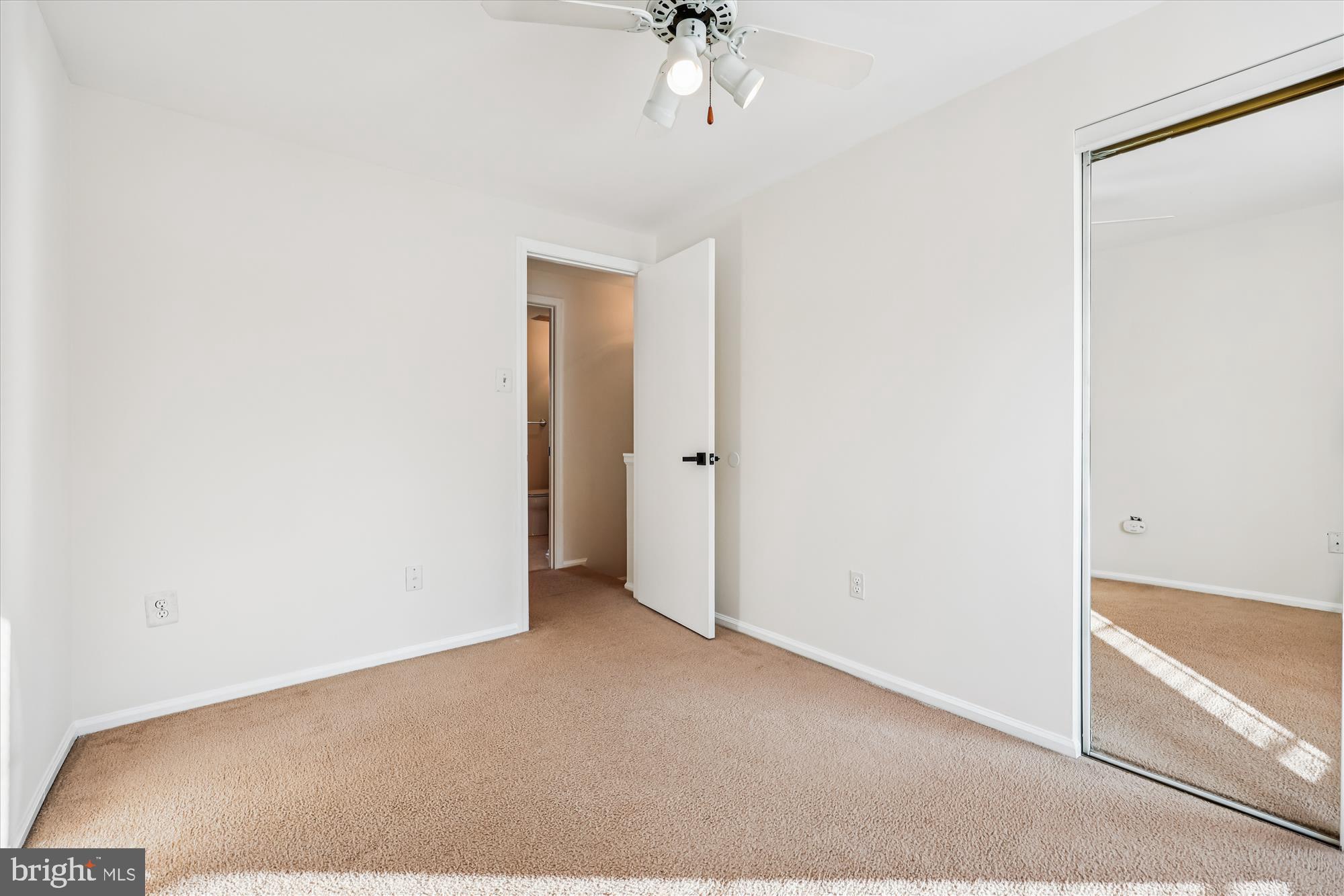 CASHELL MANOR - Residential Lease