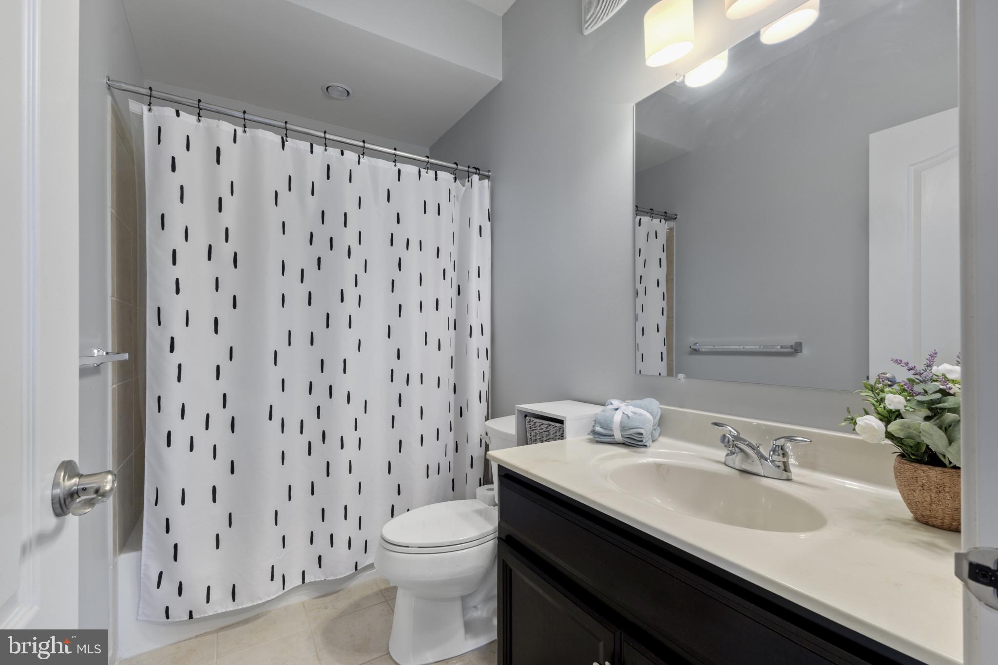 BUCKINGHAM AT LOUDOUN VALLEY - Residential