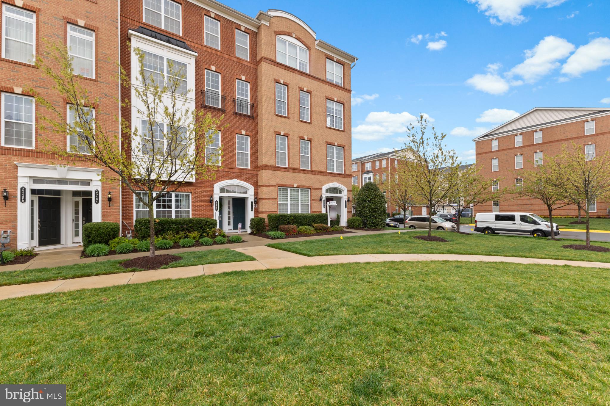 BUCKINGHAM AT LOUDOUN VALLEY - Residential