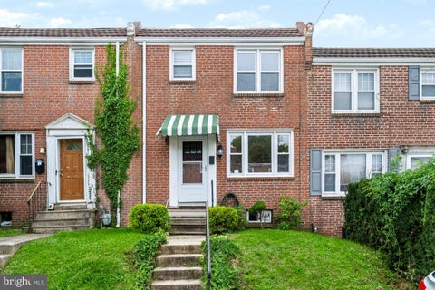 Townhouse For Sale - 1602 W Latimer Place<br/> WILMINGTON, DE 19805