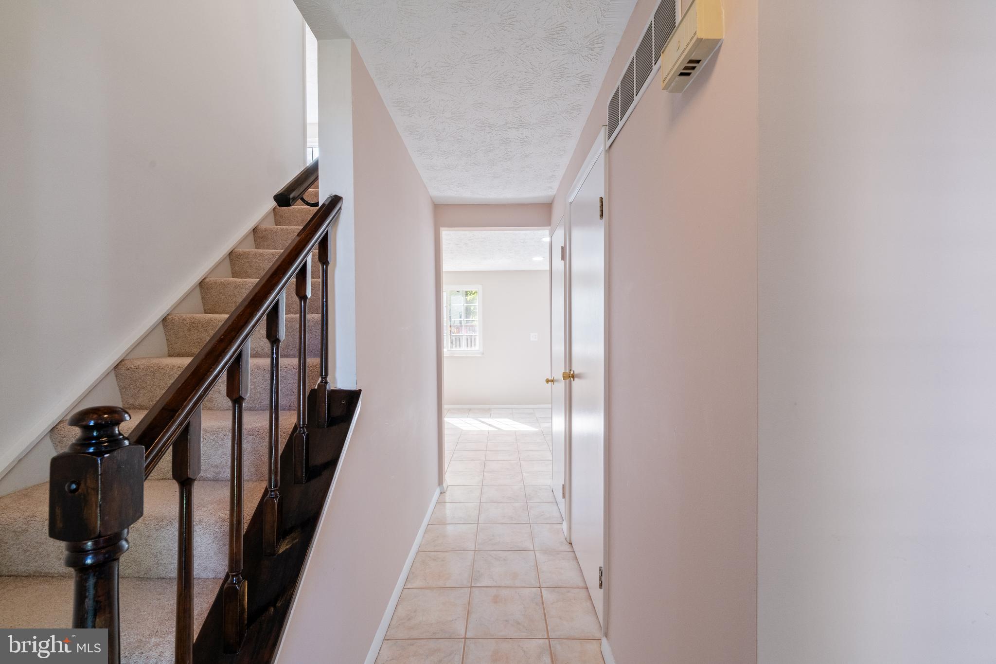 ESTATES AT EAGLE LIE - Residential