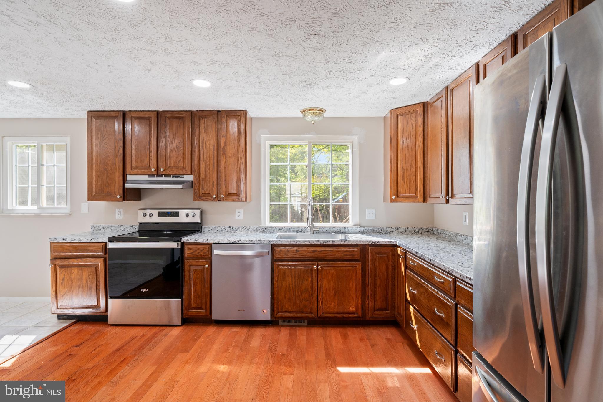 ESTATES AT EAGLE LIE - Residential