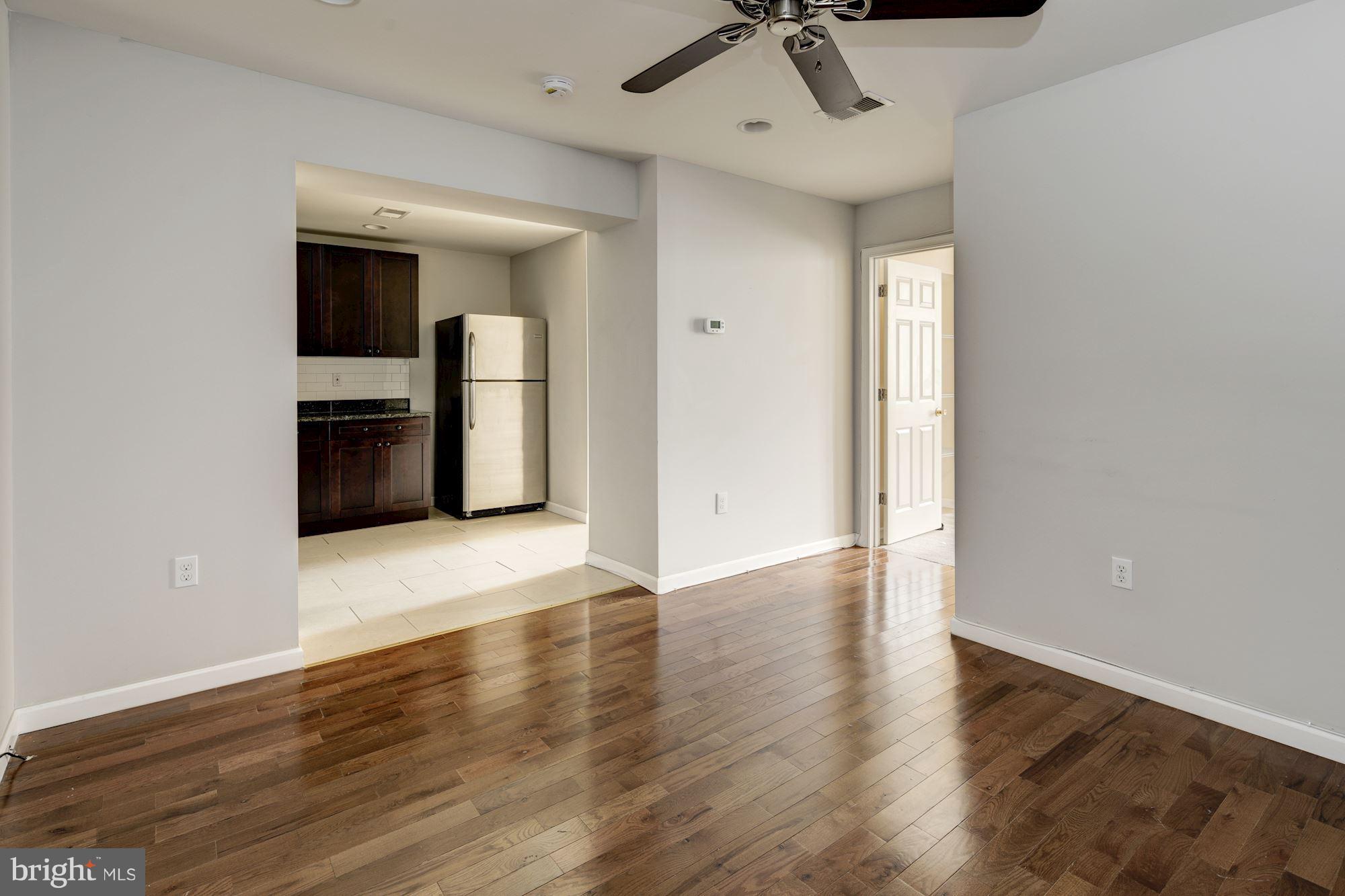 HIGHLANDTOWN - Residential Lease