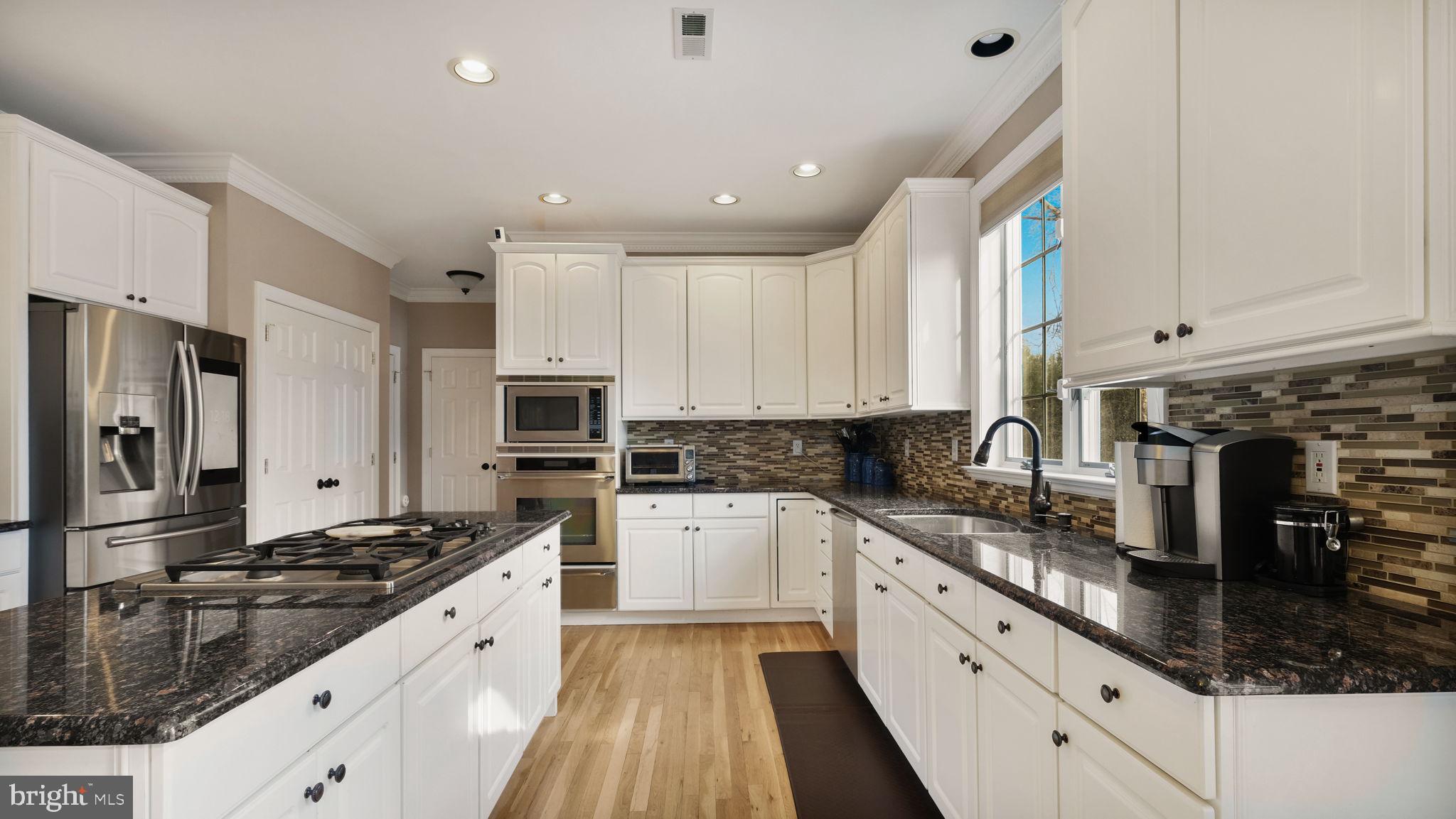 THE MEADOWS - Residential