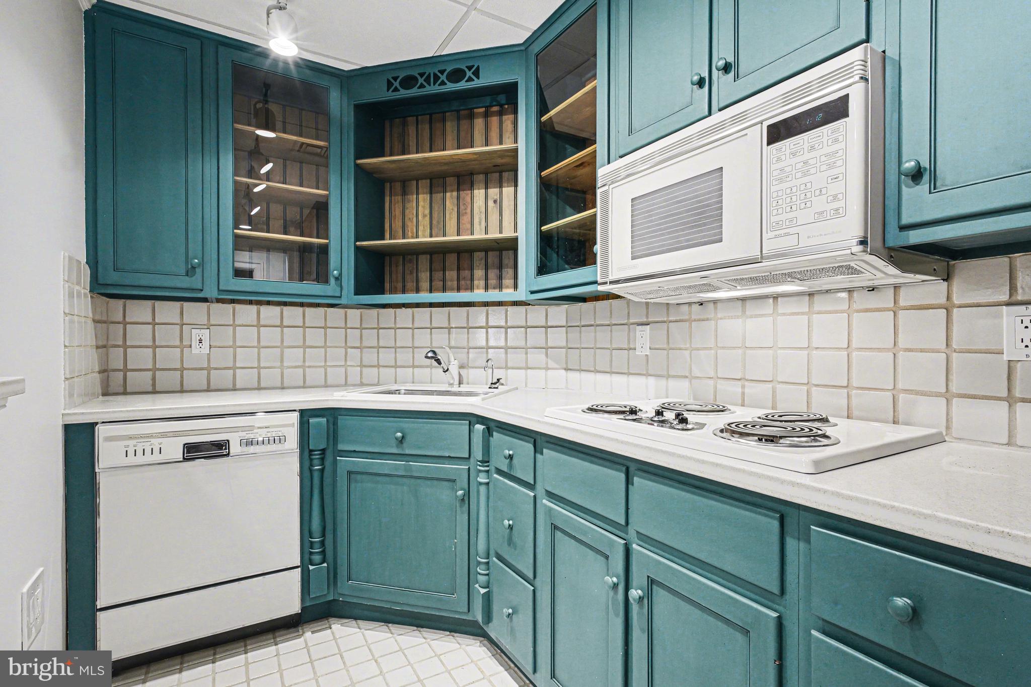 BENT CREEK COUNTRY CLUB - Residential