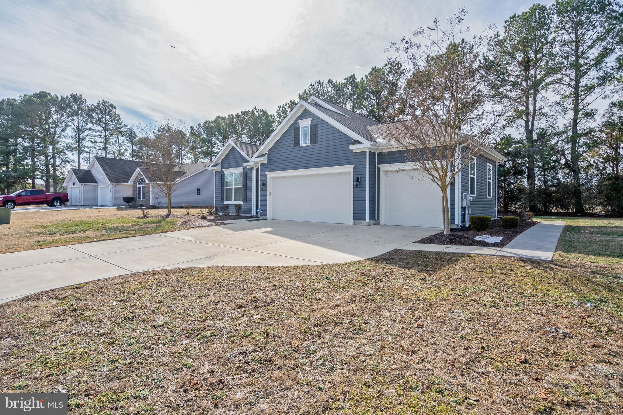 104 HUNTERS WAY