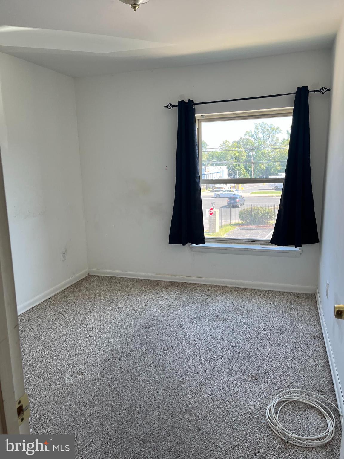 MARLOW TOWERS CONDOMINIUMS - Residential