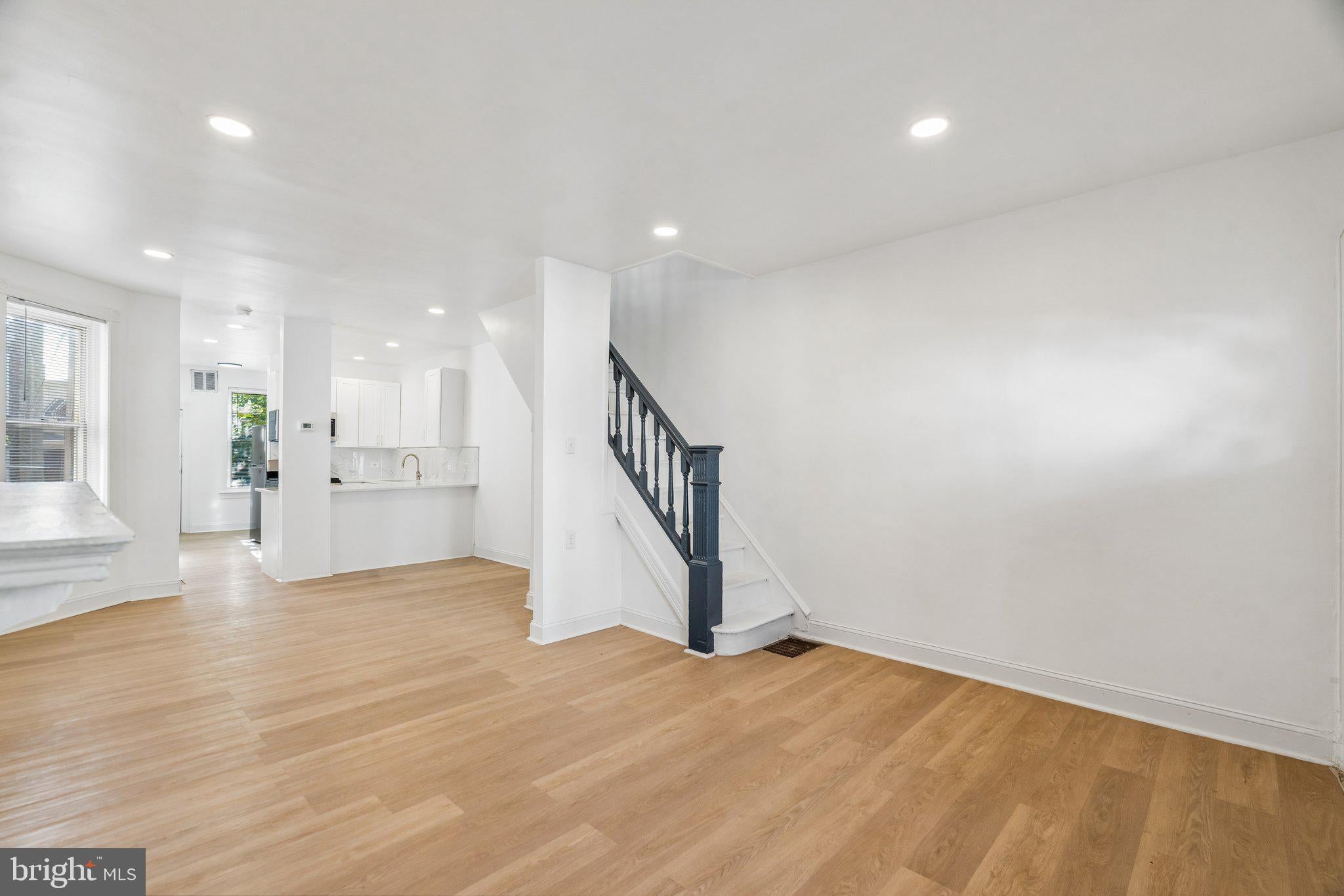 5214 REINHARD STREET