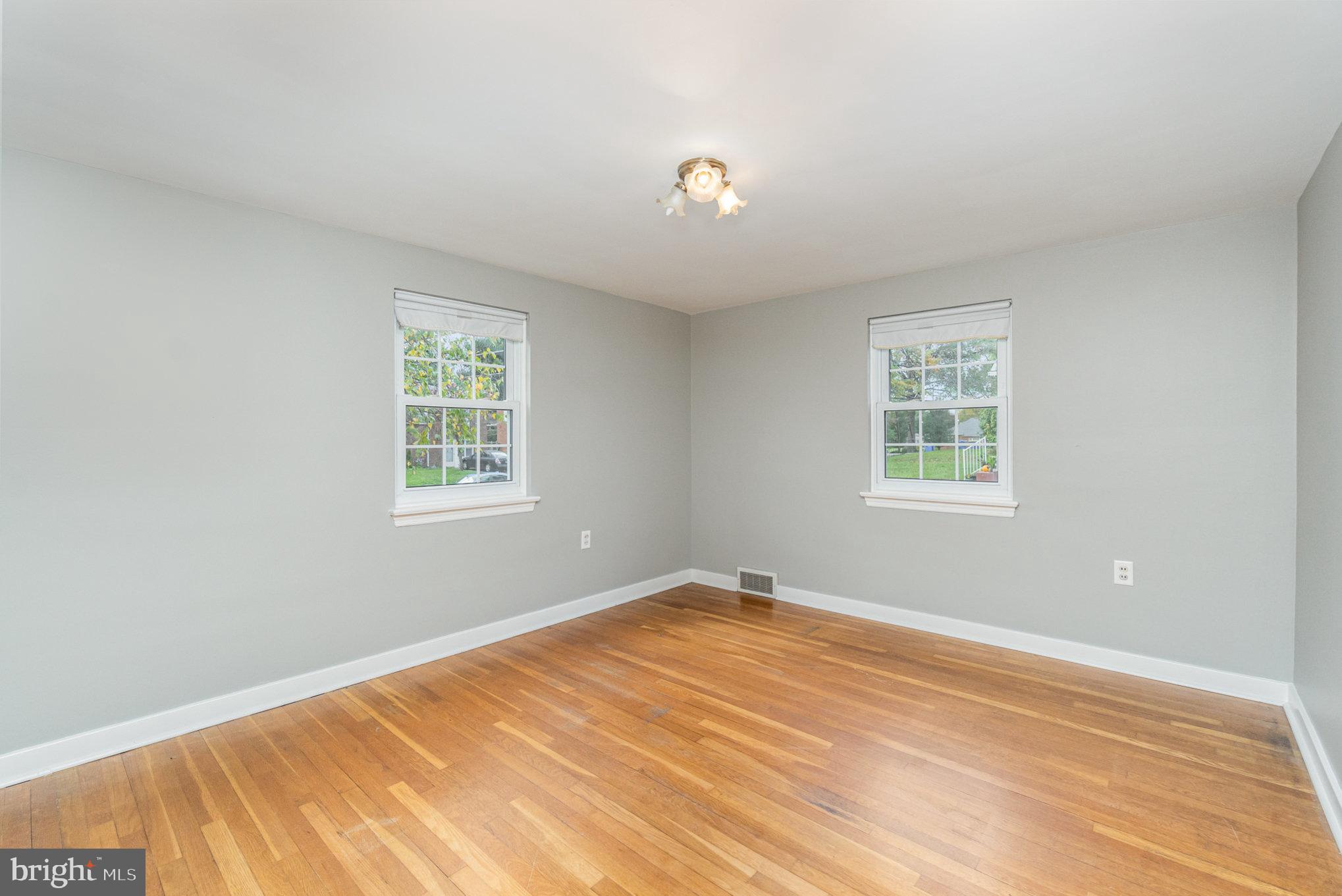 LENKER MANOR - Residential