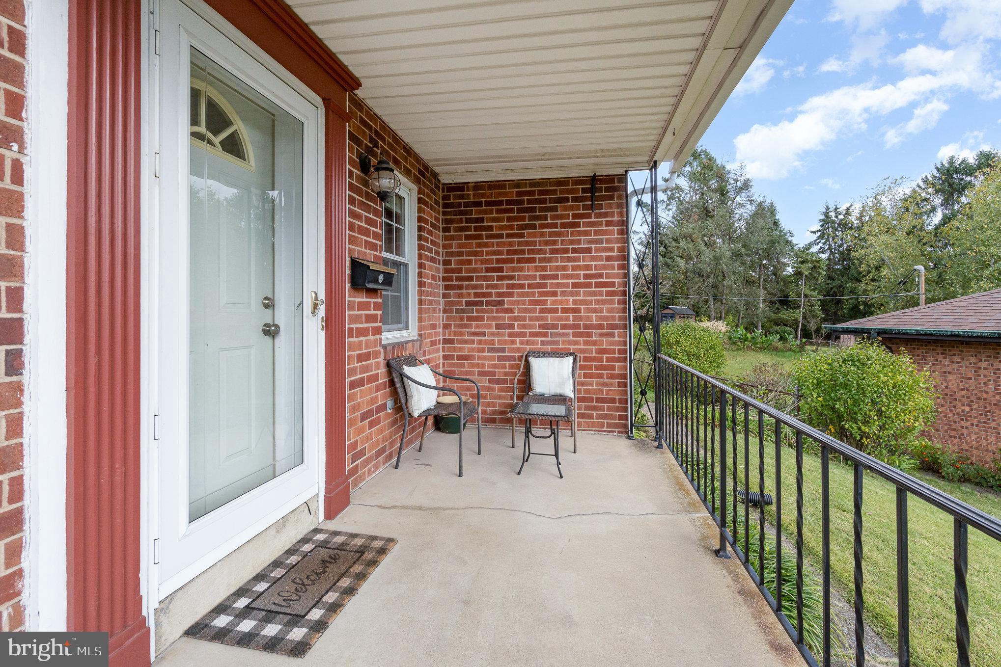 LENKER MANOR - Residential