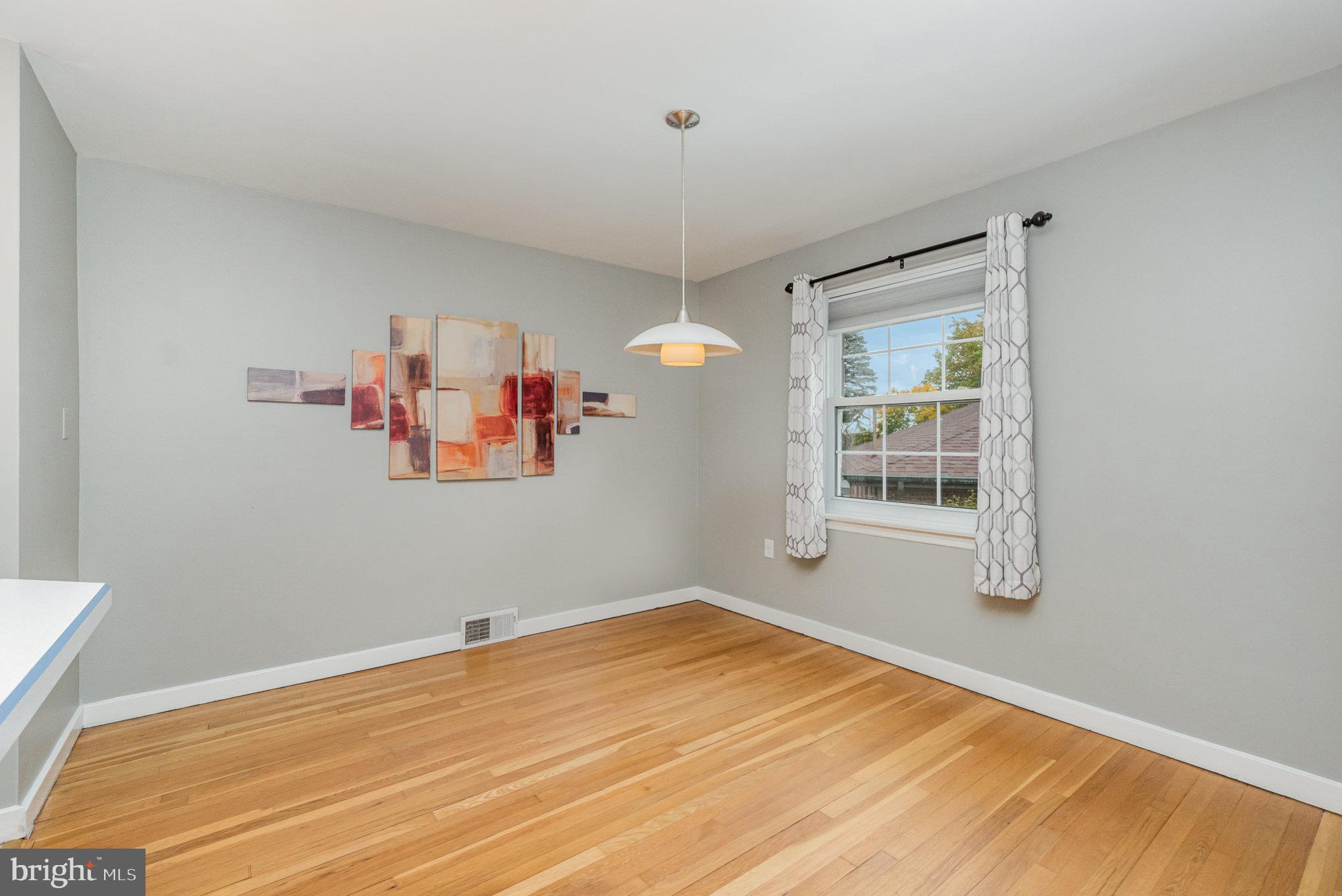 LENKER MANOR - Residential