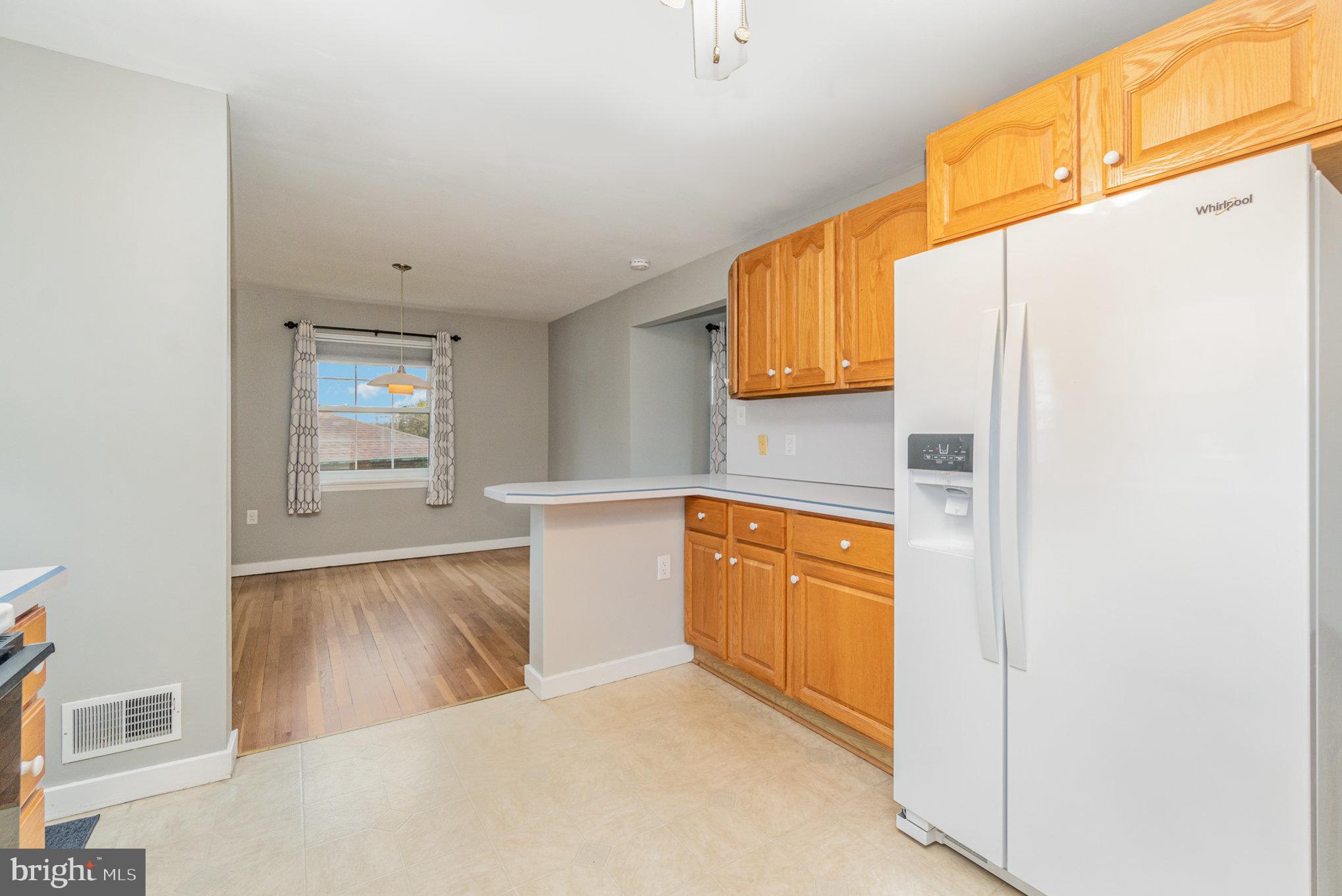 LENKER MANOR - Residential