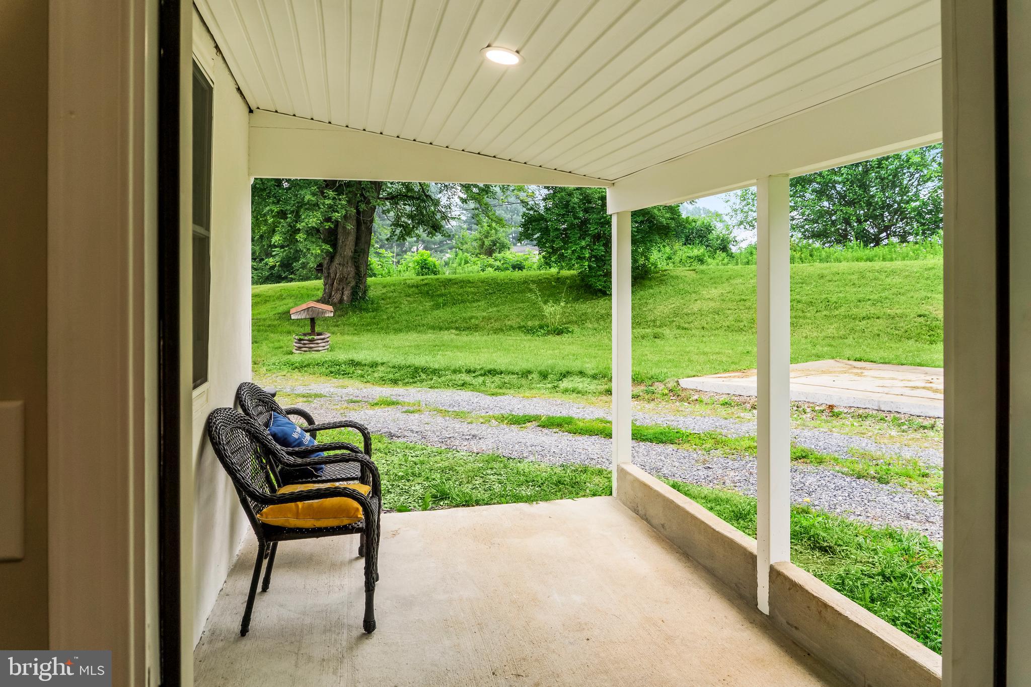 9001 HOLLOW ROAD