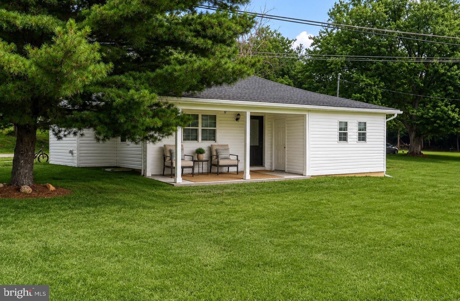 9001 HOLLOW ROAD