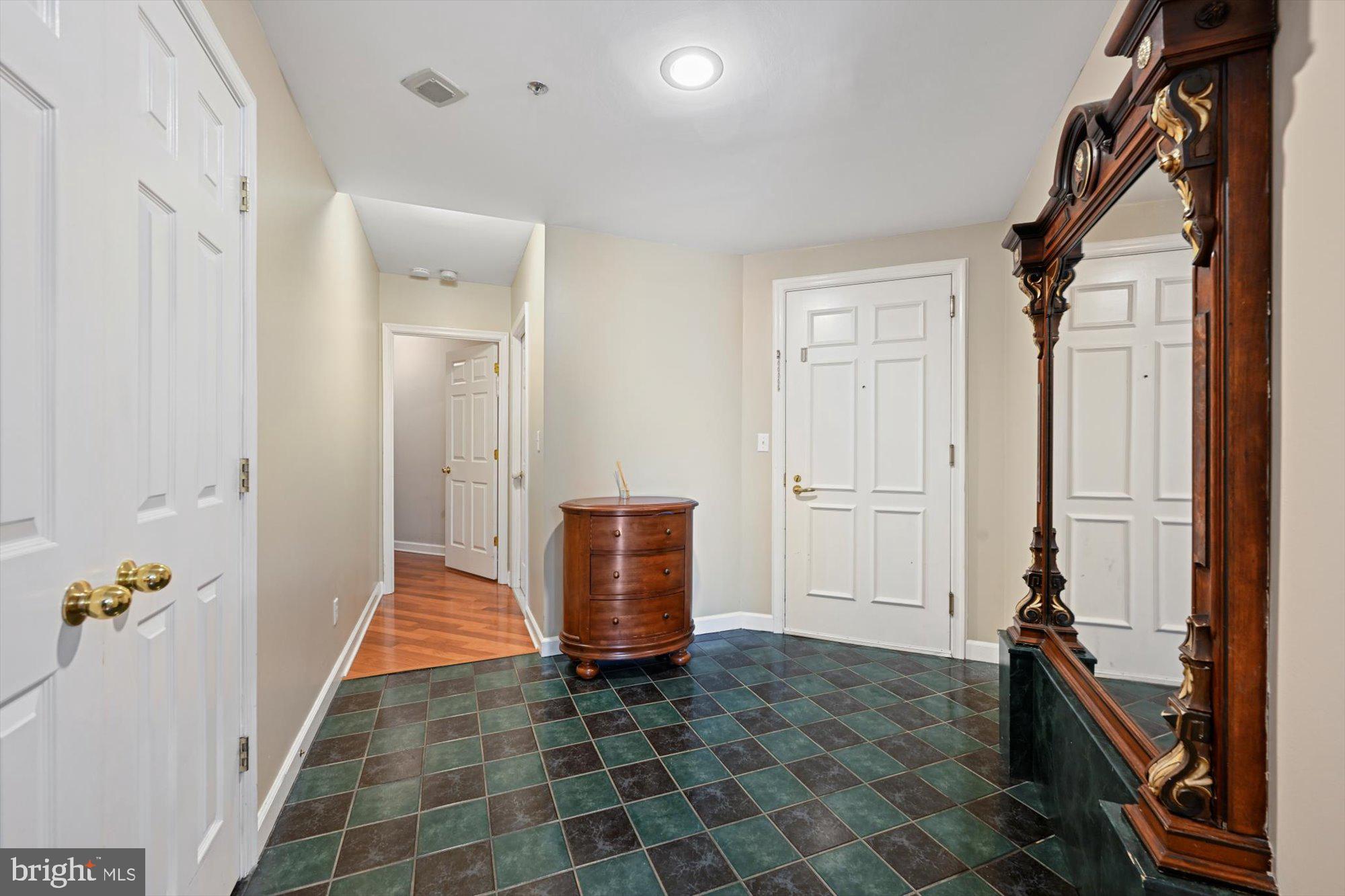 HARBORVIEW - Residential