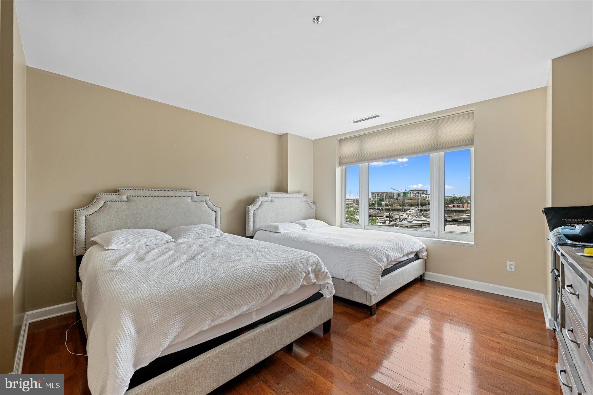 HARBORVIEW - Residential