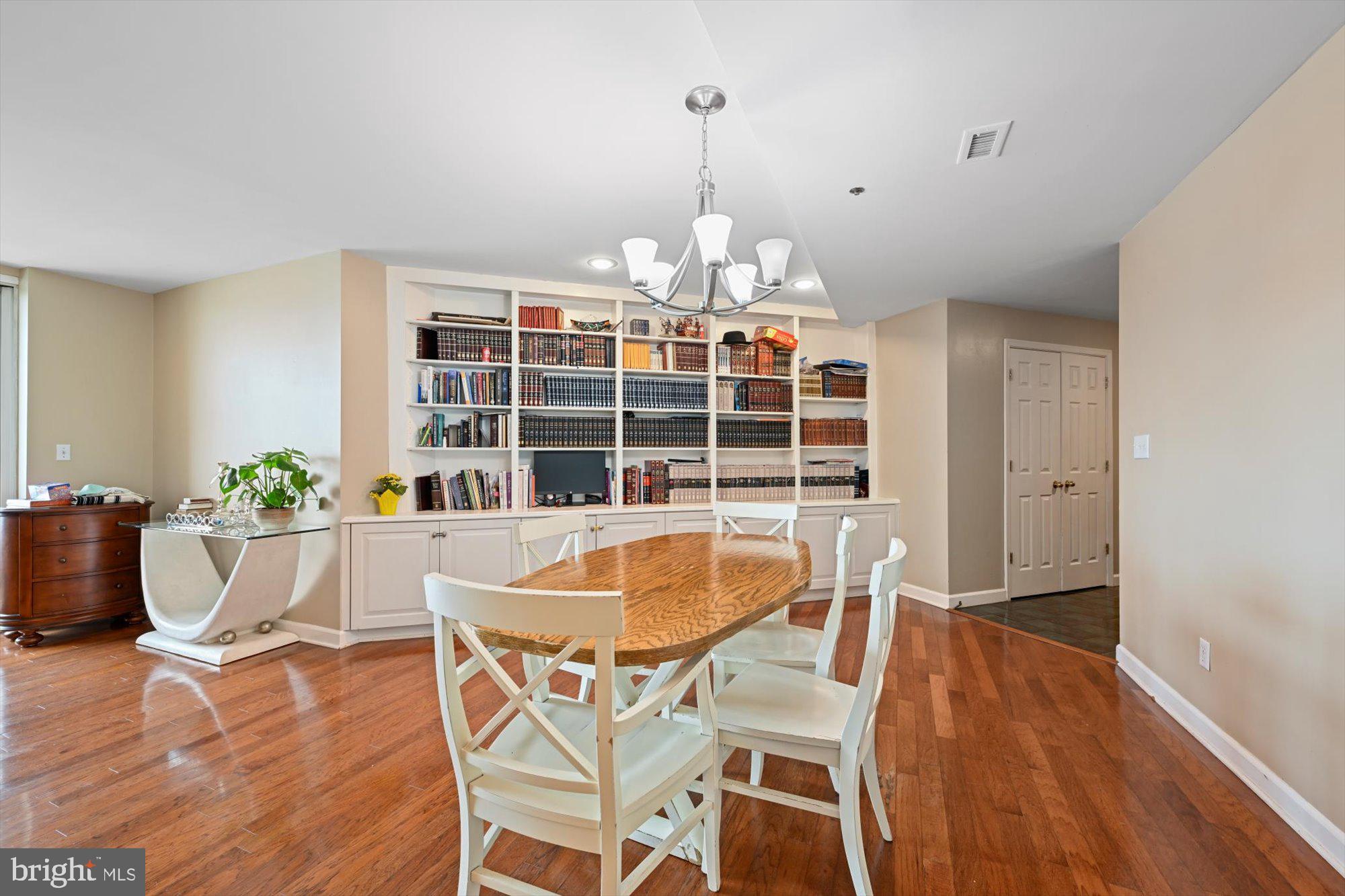 HARBORVIEW - Residential