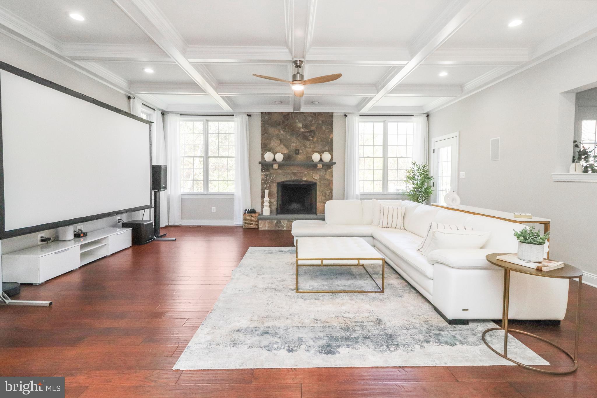 DOMINION VALLEY COUNTRY CLUB - Residential