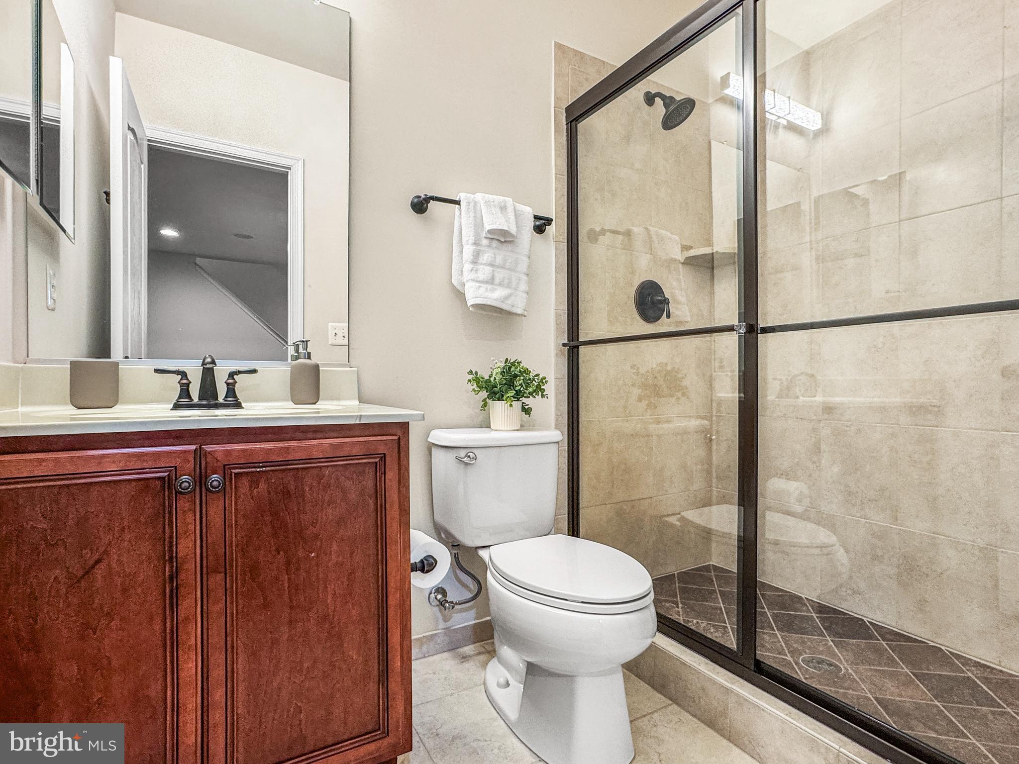 DOMINION VALLEY COUNTRY CLUB - Residential