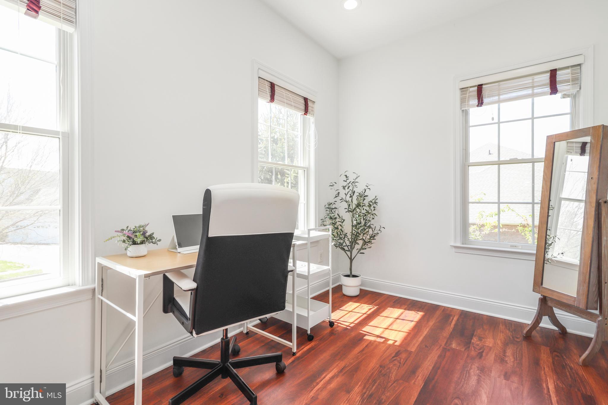 DOMINION VALLEY COUNTRY CLUB - Residential