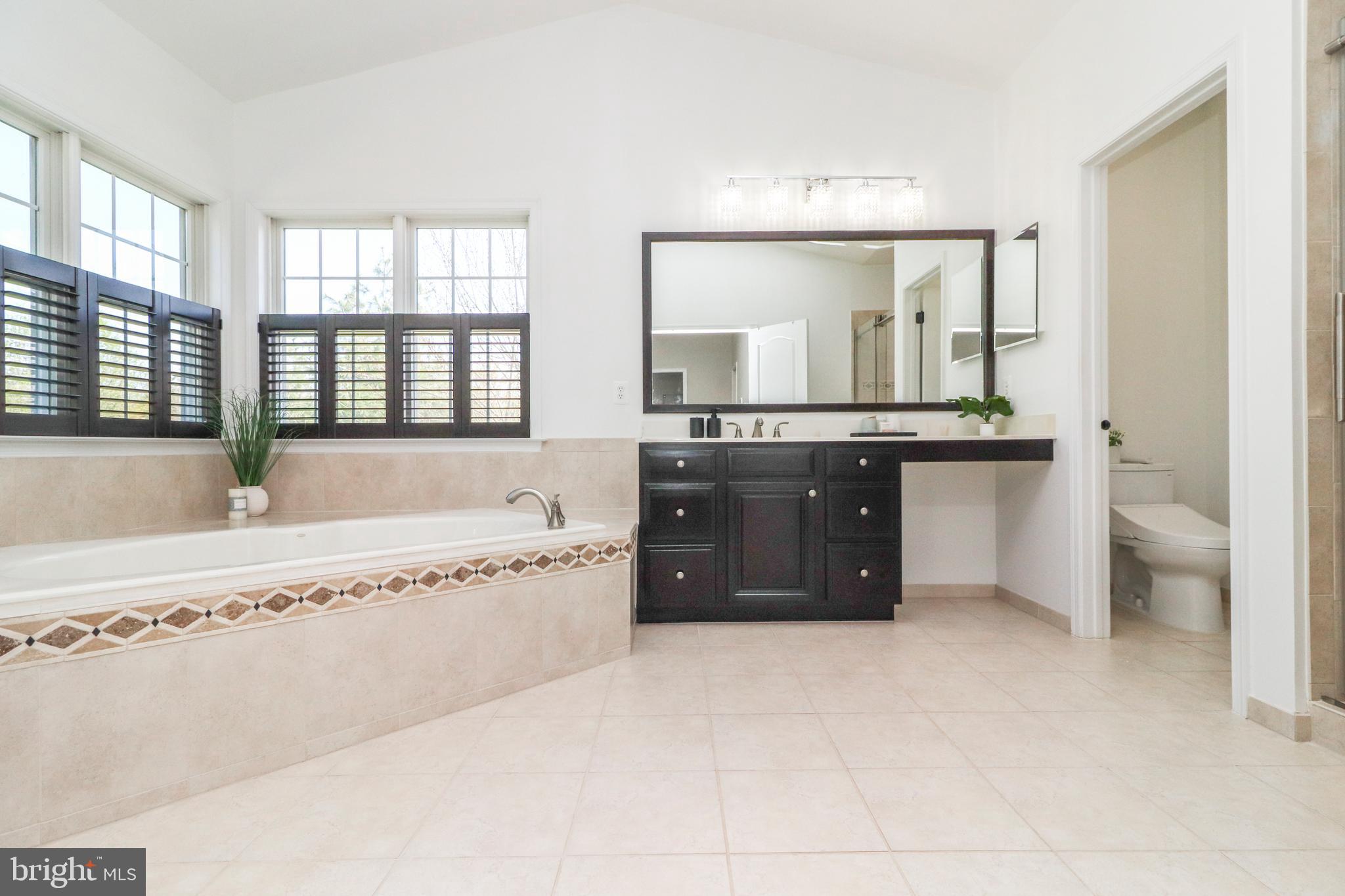 DOMINION VALLEY COUNTRY CLUB - Residential