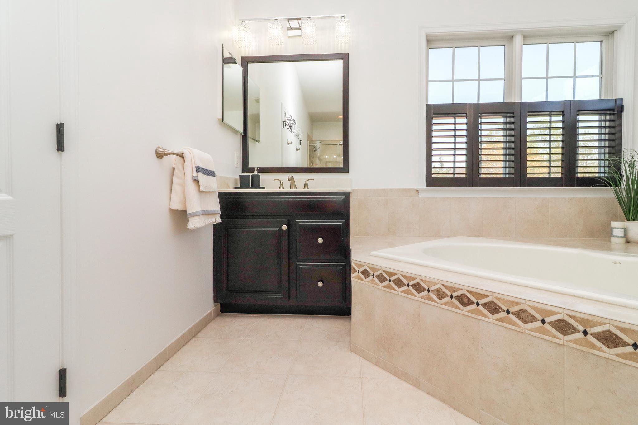 DOMINION VALLEY COUNTRY CLUB - Residential