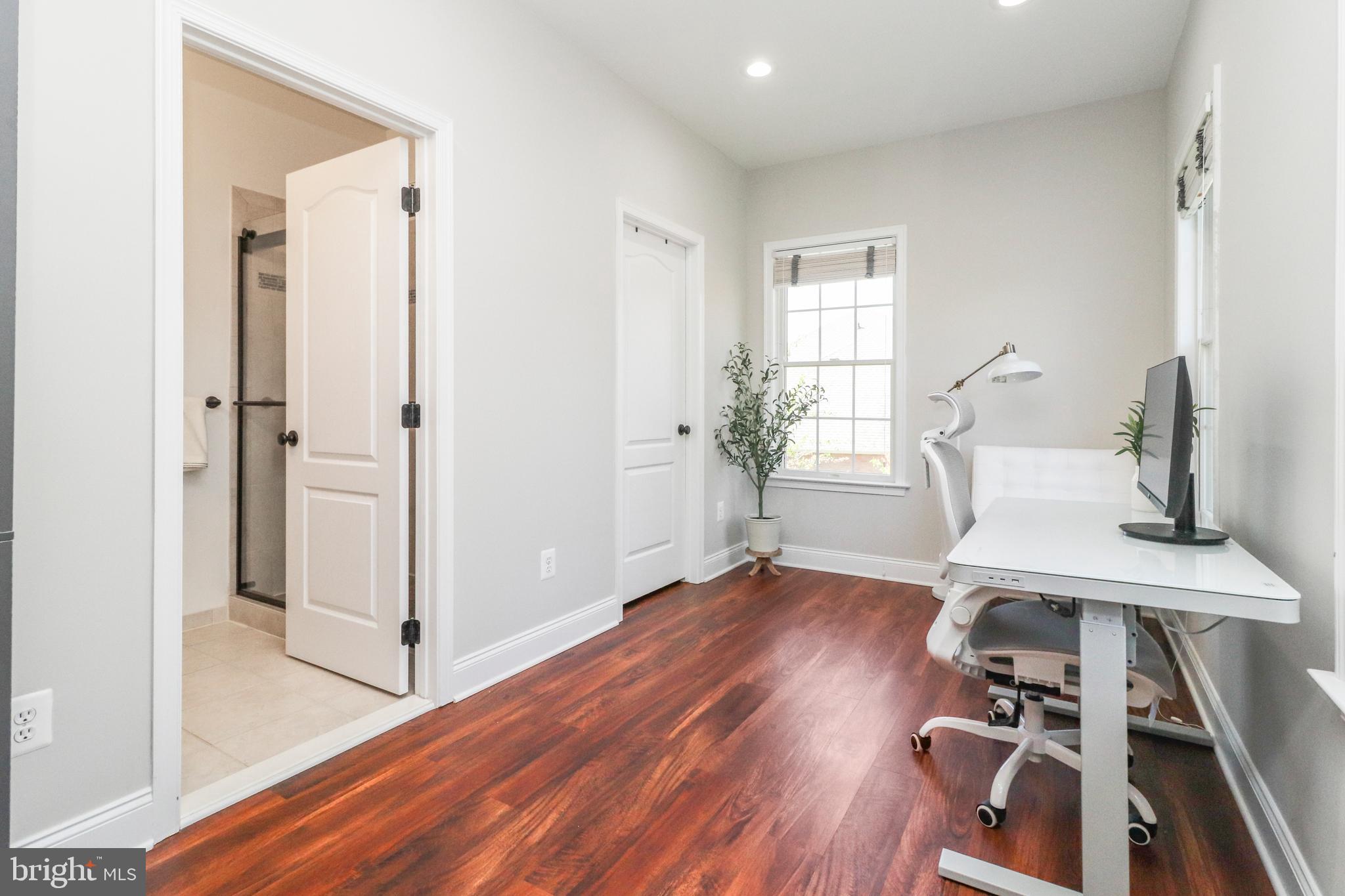 DOMINION VALLEY COUNTRY CLUB - Residential