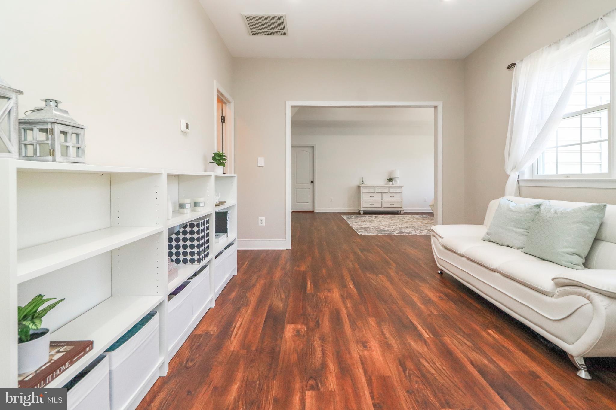 DOMINION VALLEY COUNTRY CLUB - Residential