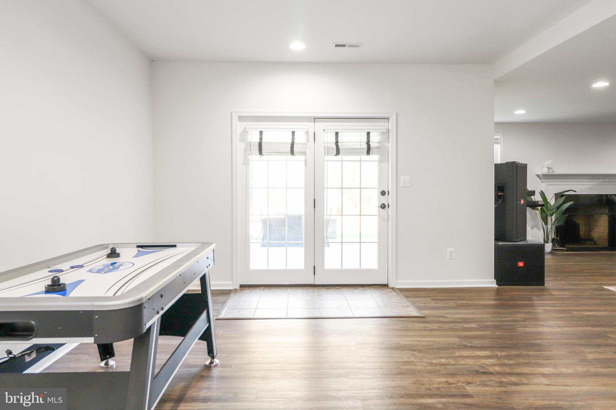 DOMINION VALLEY COUNTRY CLUB - Residential