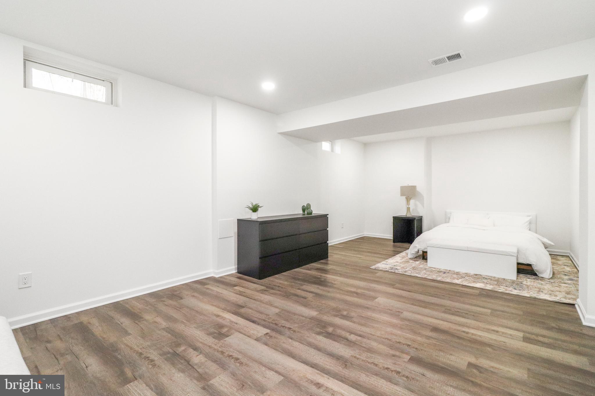 DOMINION VALLEY COUNTRY CLUB - Residential