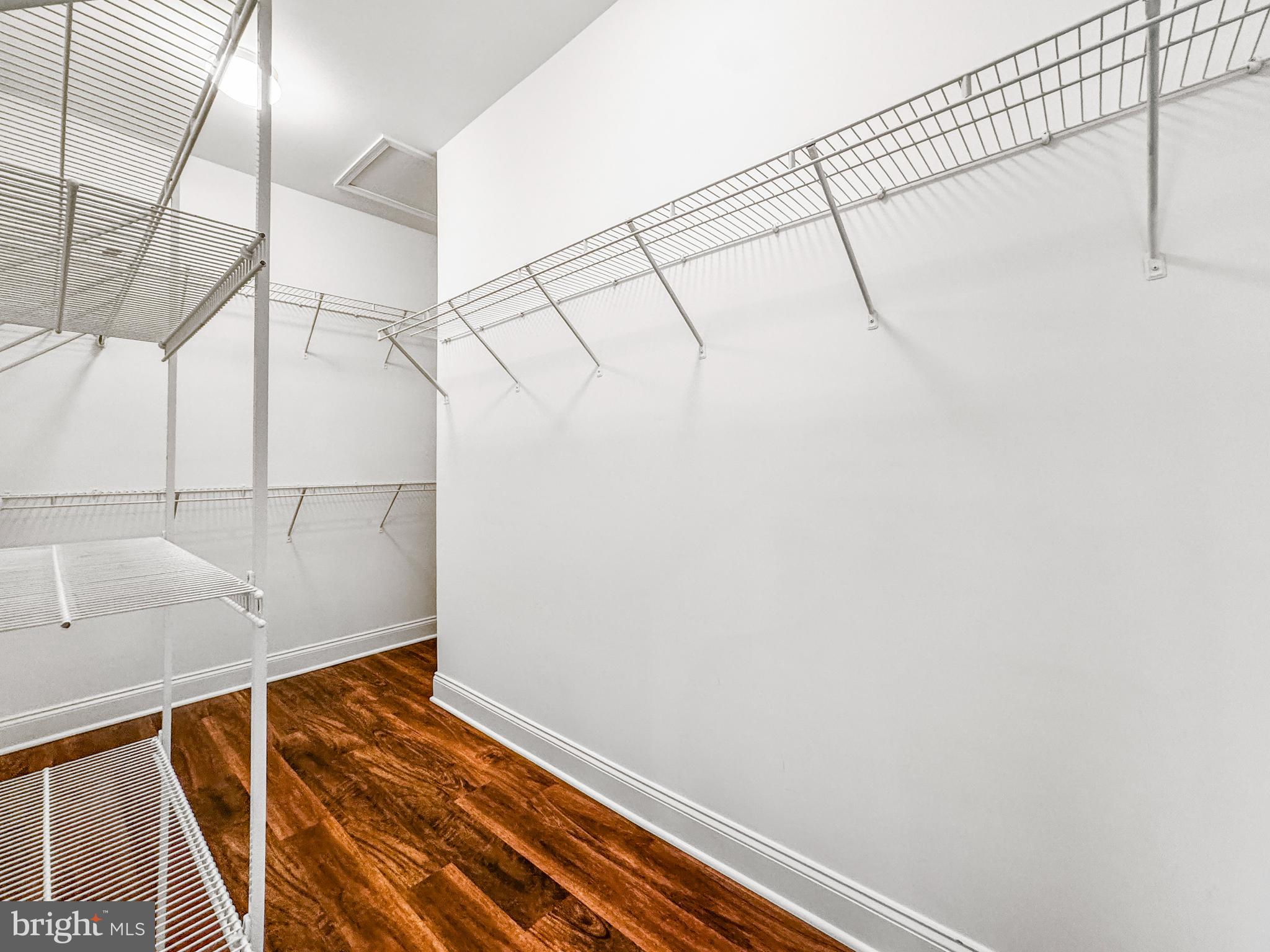 DOMINION VALLEY COUNTRY CLUB - Residential