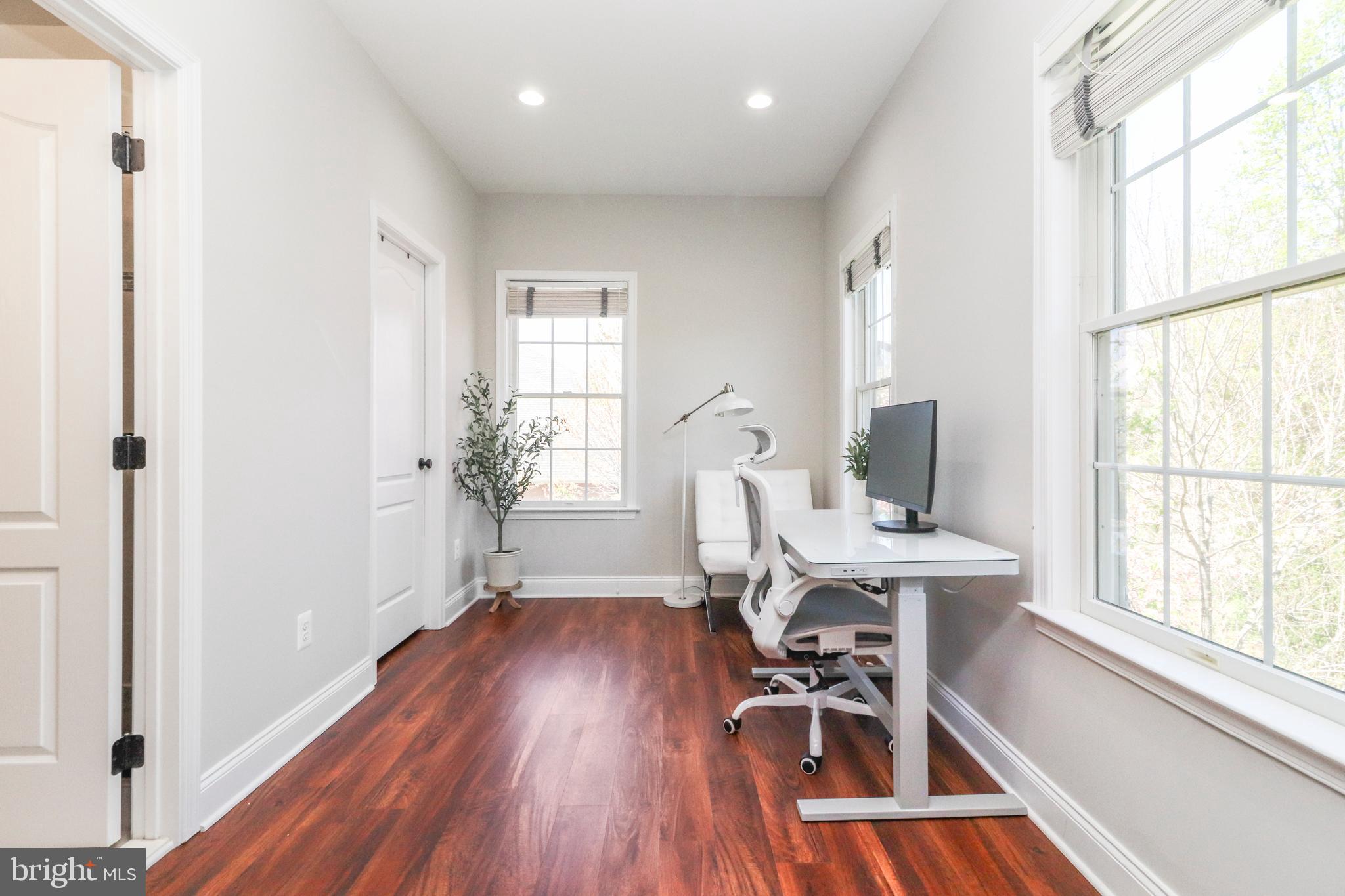 DOMINION VALLEY COUNTRY CLUB - Residential