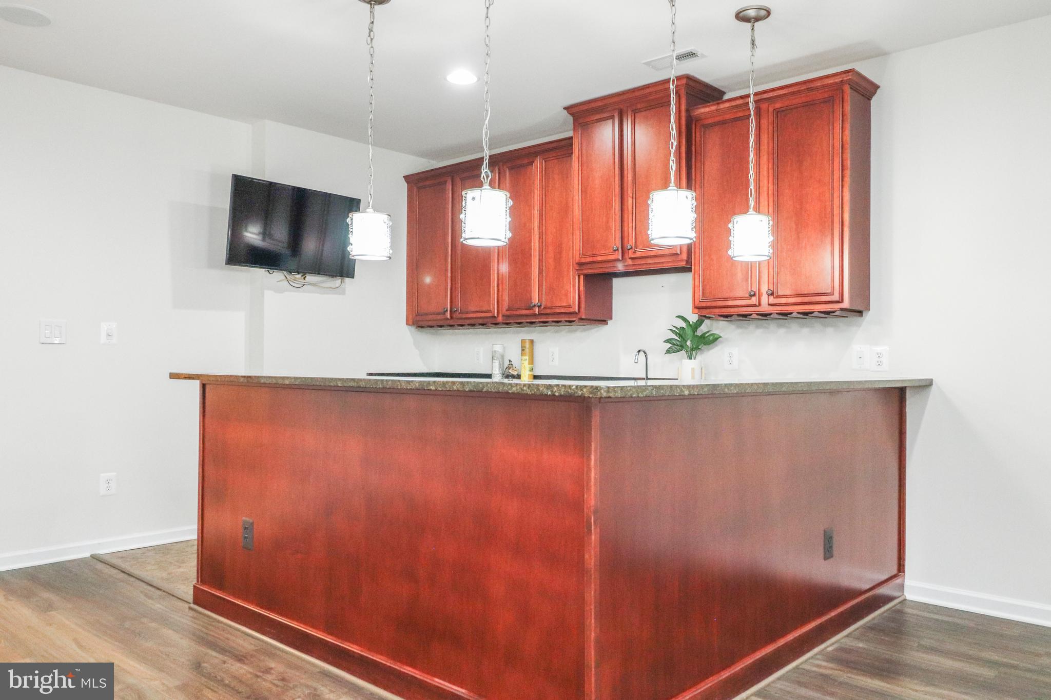 DOMINION VALLEY COUNTRY CLUB - Residential