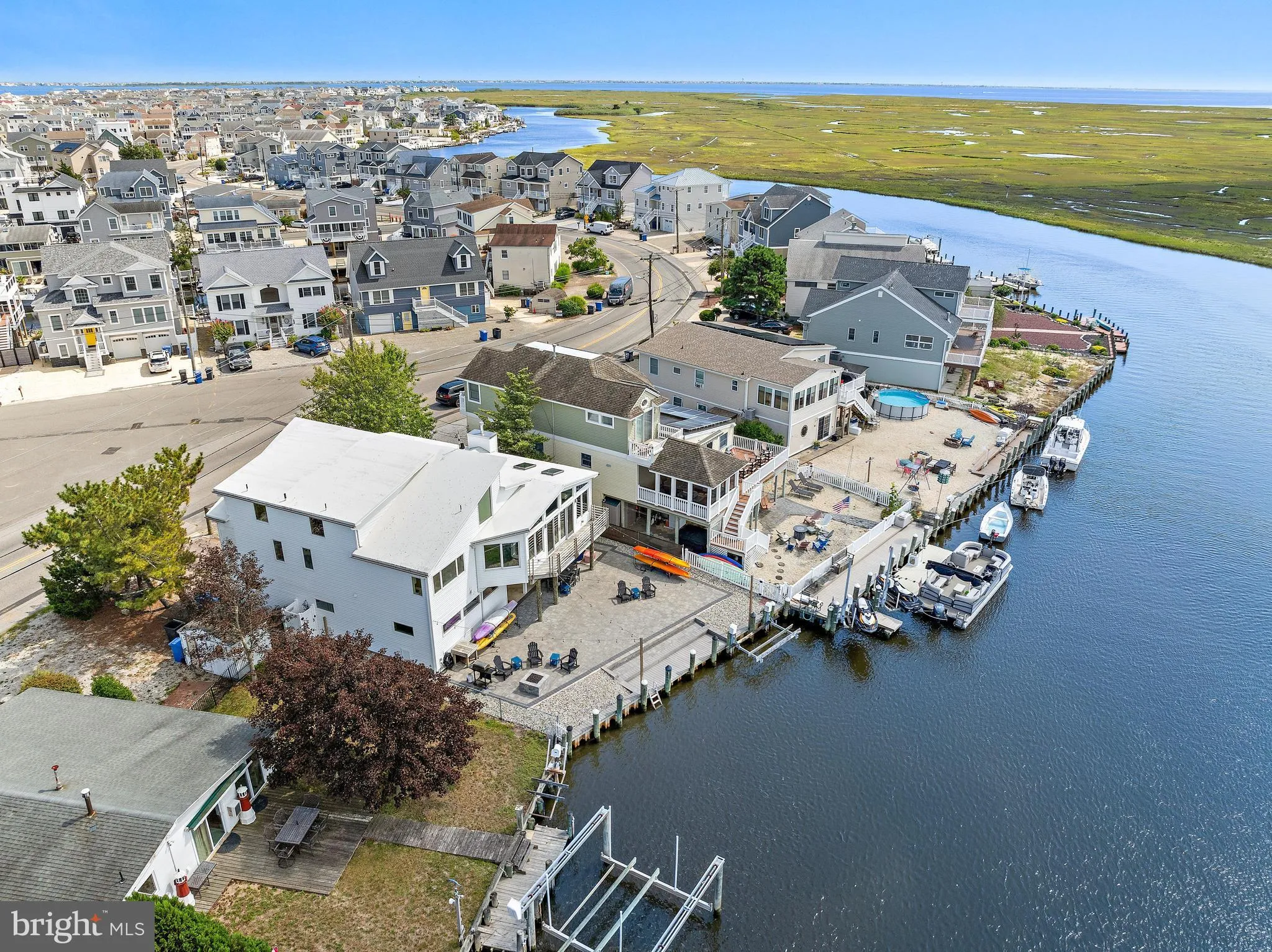 Manahawkin, New Jersey 08050, United States, 3 Bedrooms Bedrooms, ,2 BathroomsBathrooms,Residential,Active,206262