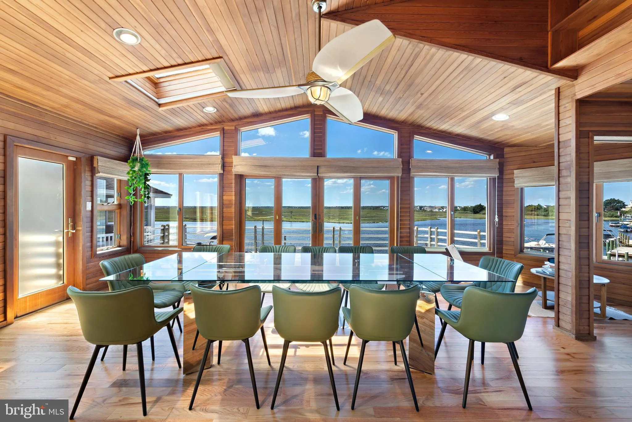 Manahawkin, New Jersey 08050, United States, 3 Bedrooms Bedrooms, ,2 BathroomsBathrooms,Residential,Active,206262