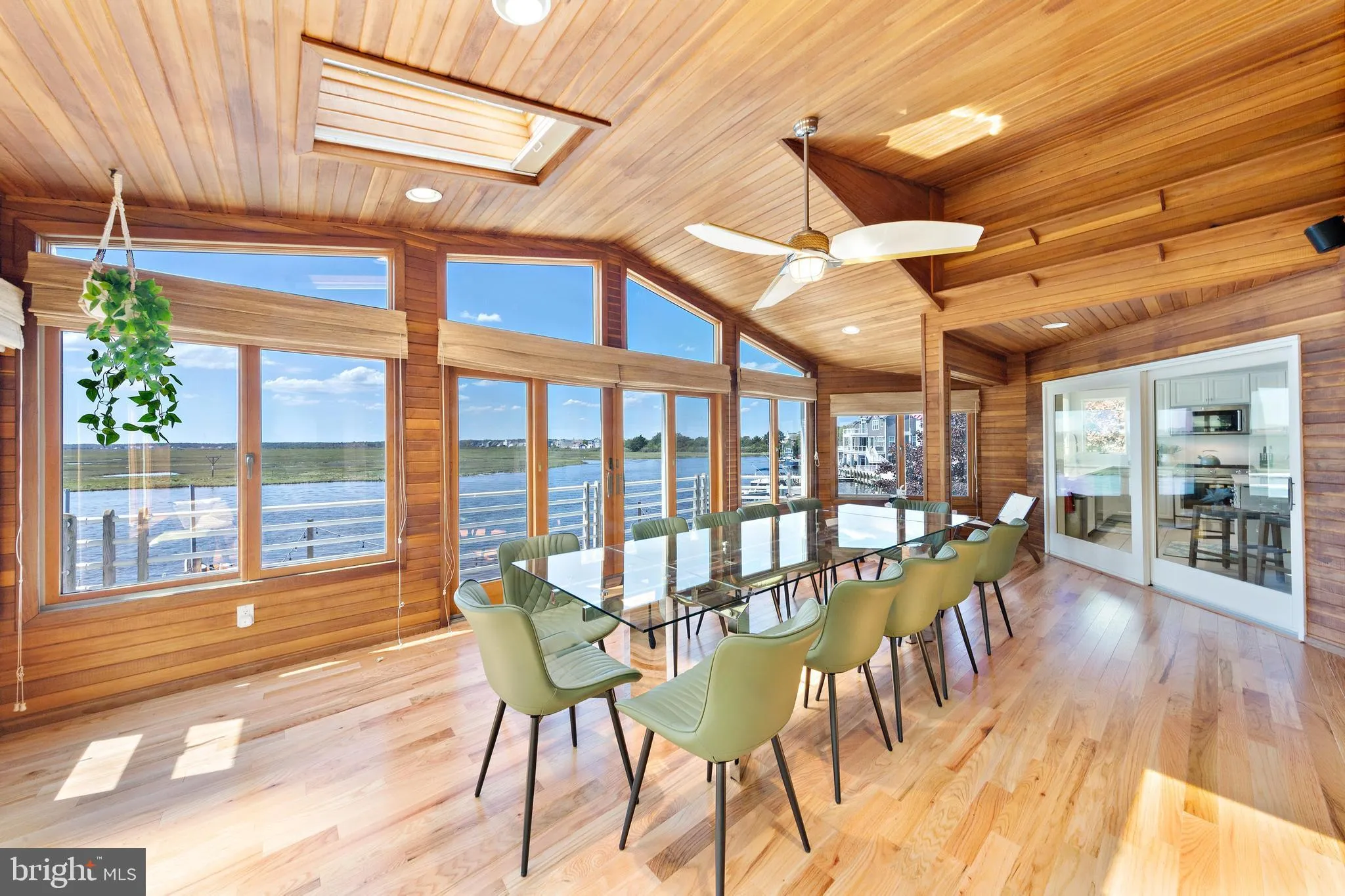 Manahawkin, New Jersey 08050, United States, 3 Bedrooms Bedrooms, ,2 BathroomsBathrooms,Residential,Active,206262