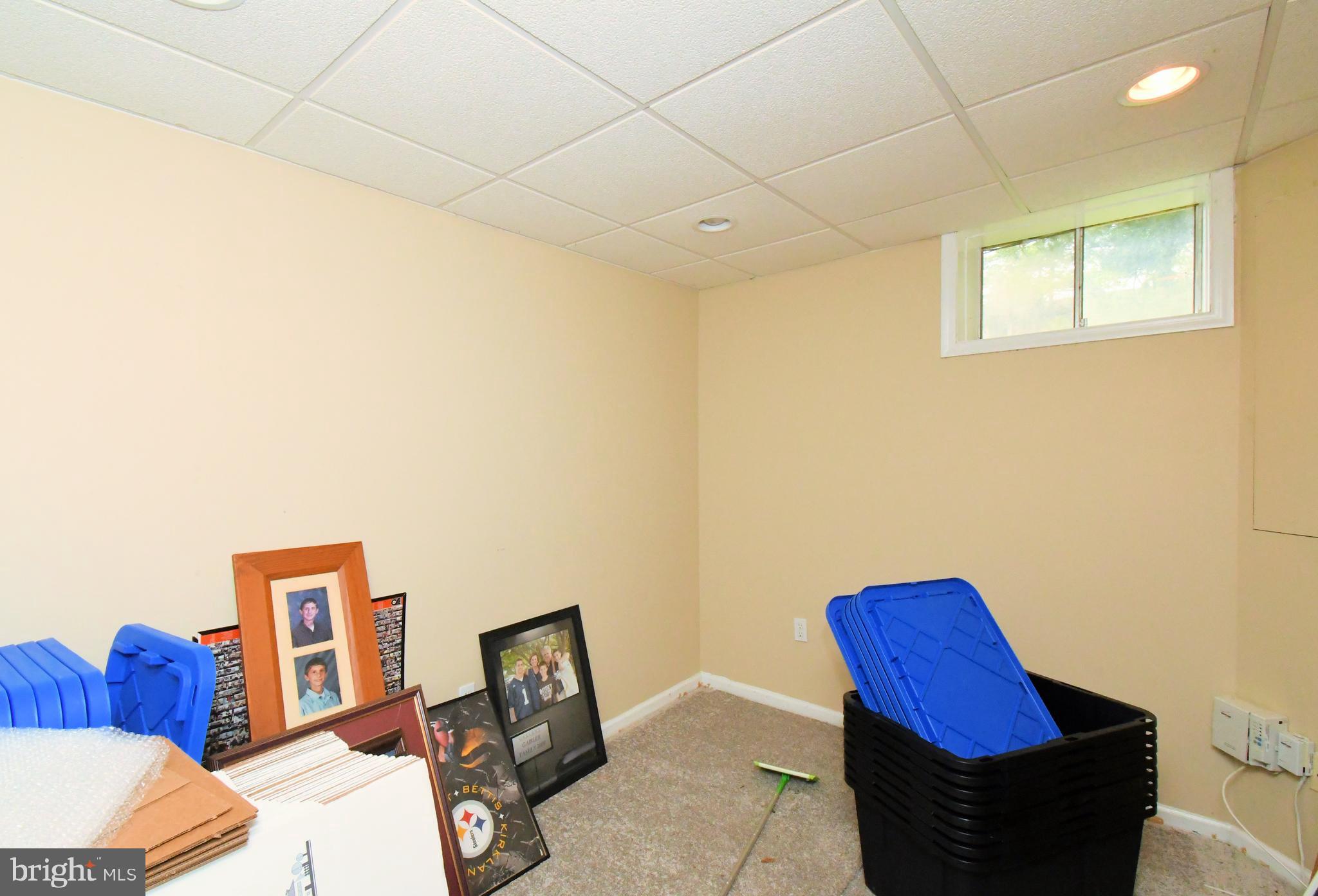 FOREST TRAIL ESTS - Residential