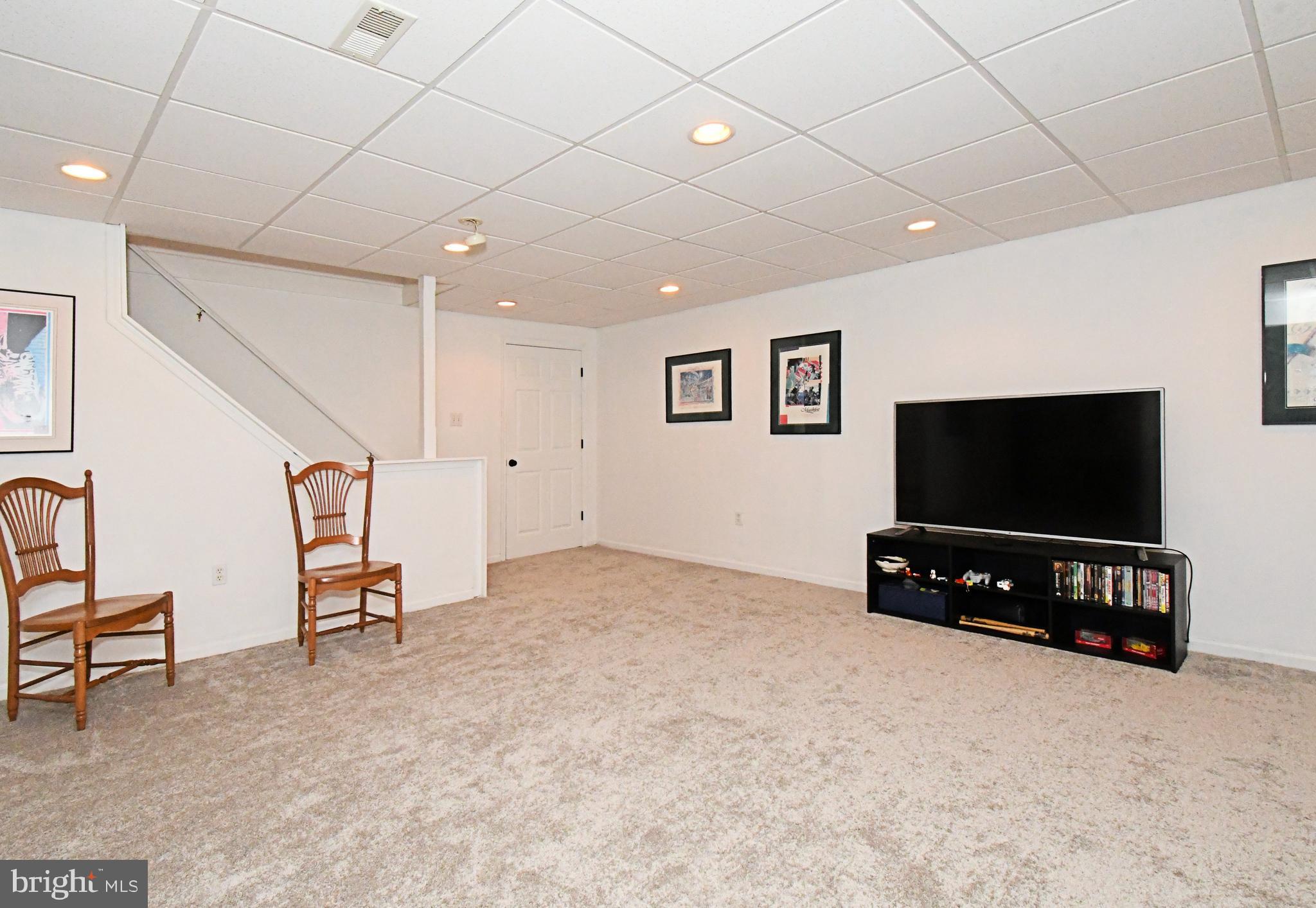 FOREST TRAIL ESTS - Residential