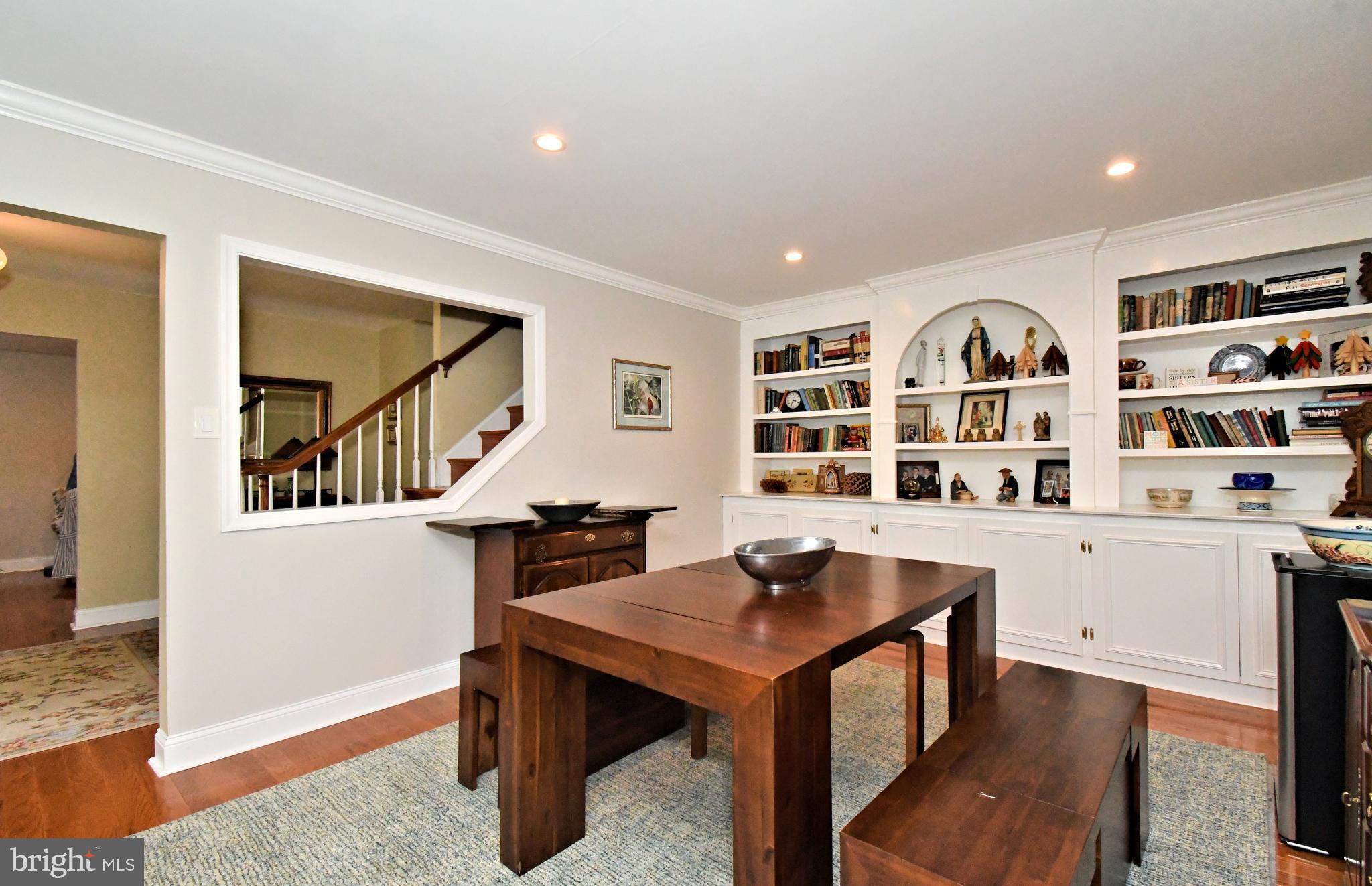 FOREST TRAIL ESTS - Residential