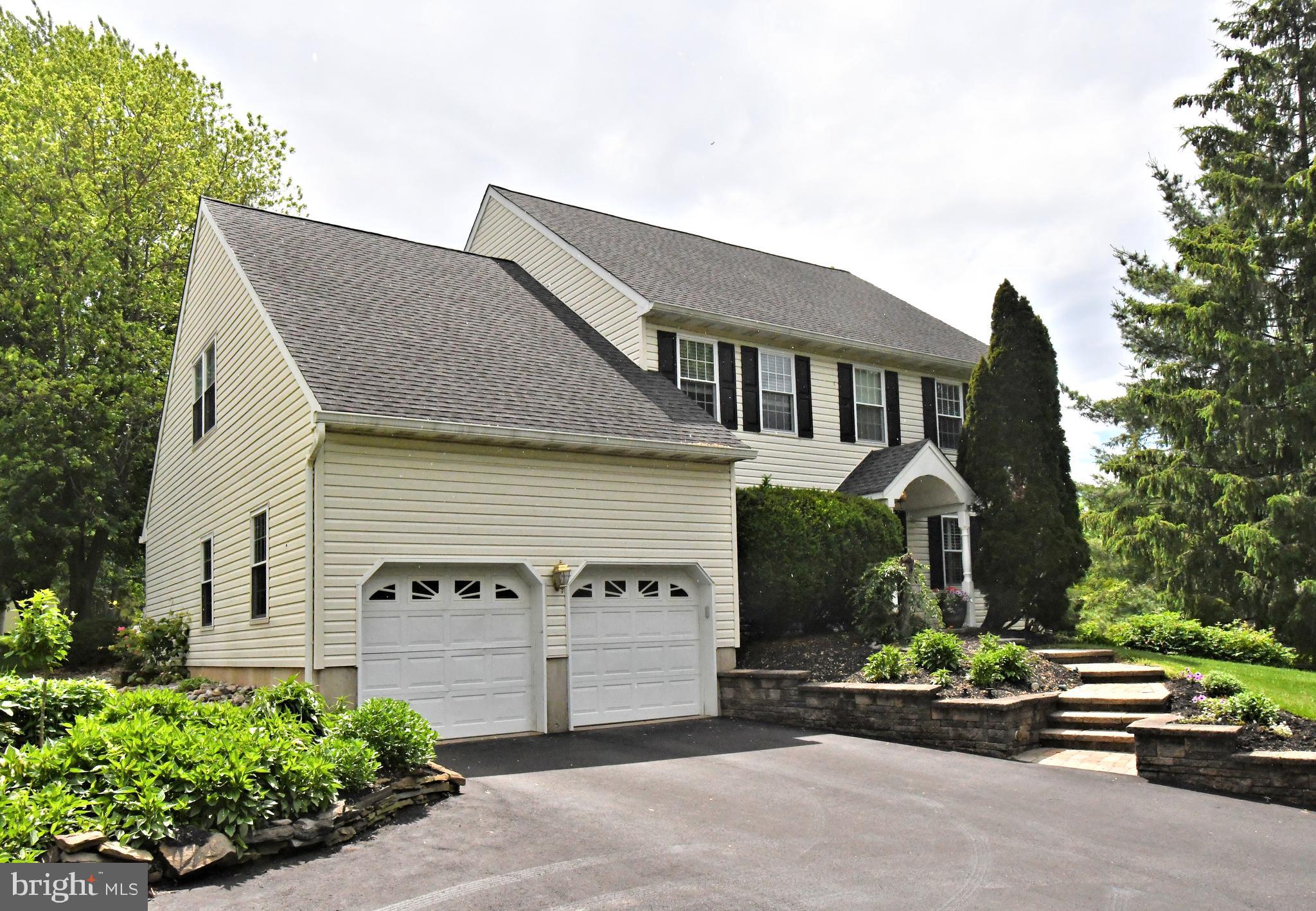 FOREST TRAIL ESTS - Residential