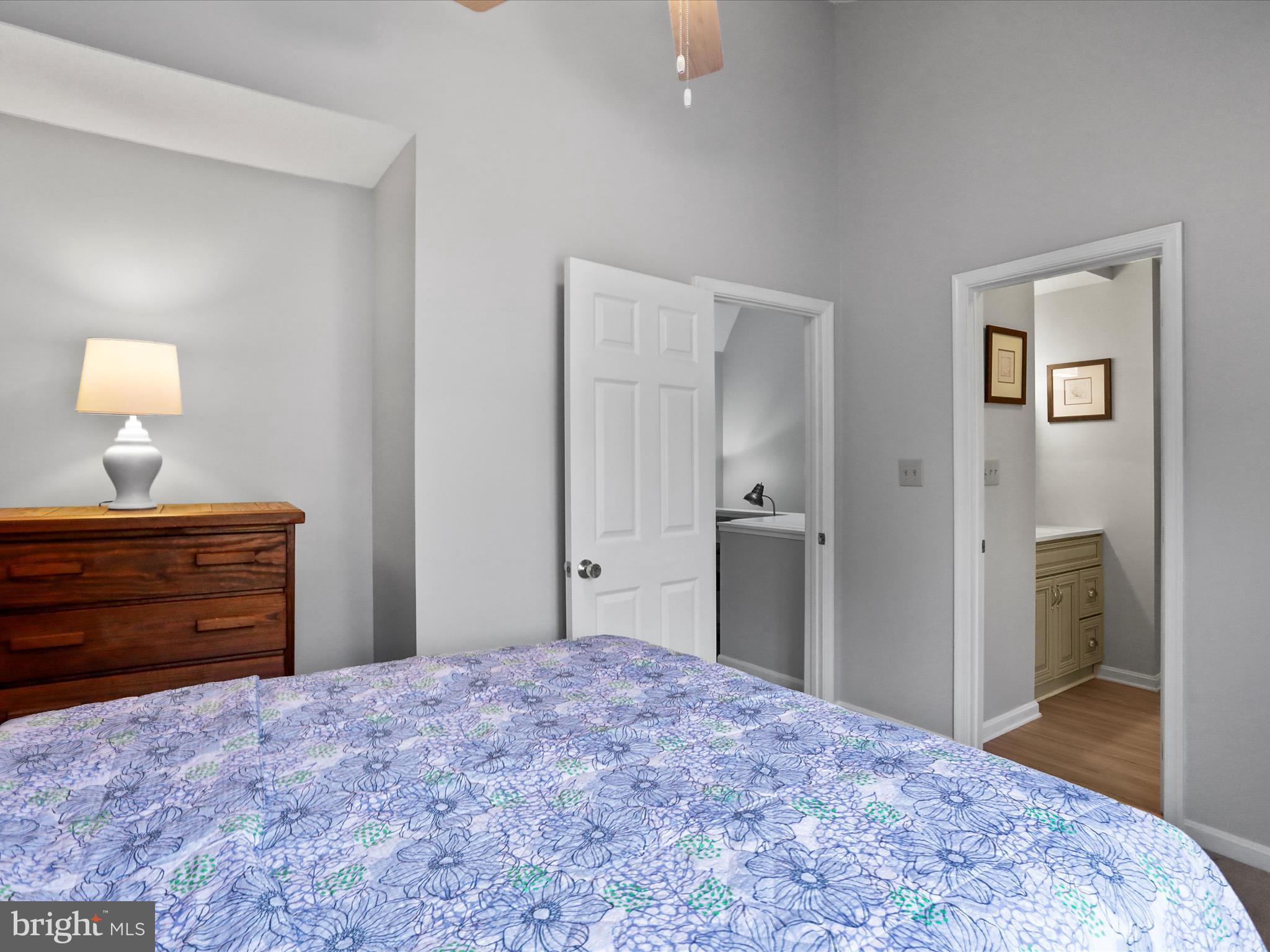 THE WOODS - Residential