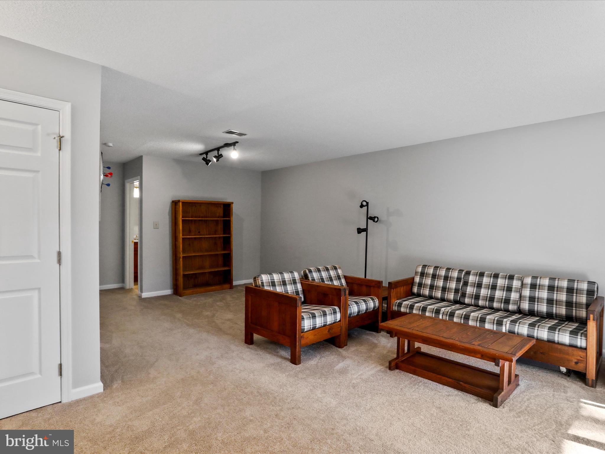 THE WOODS - Residential