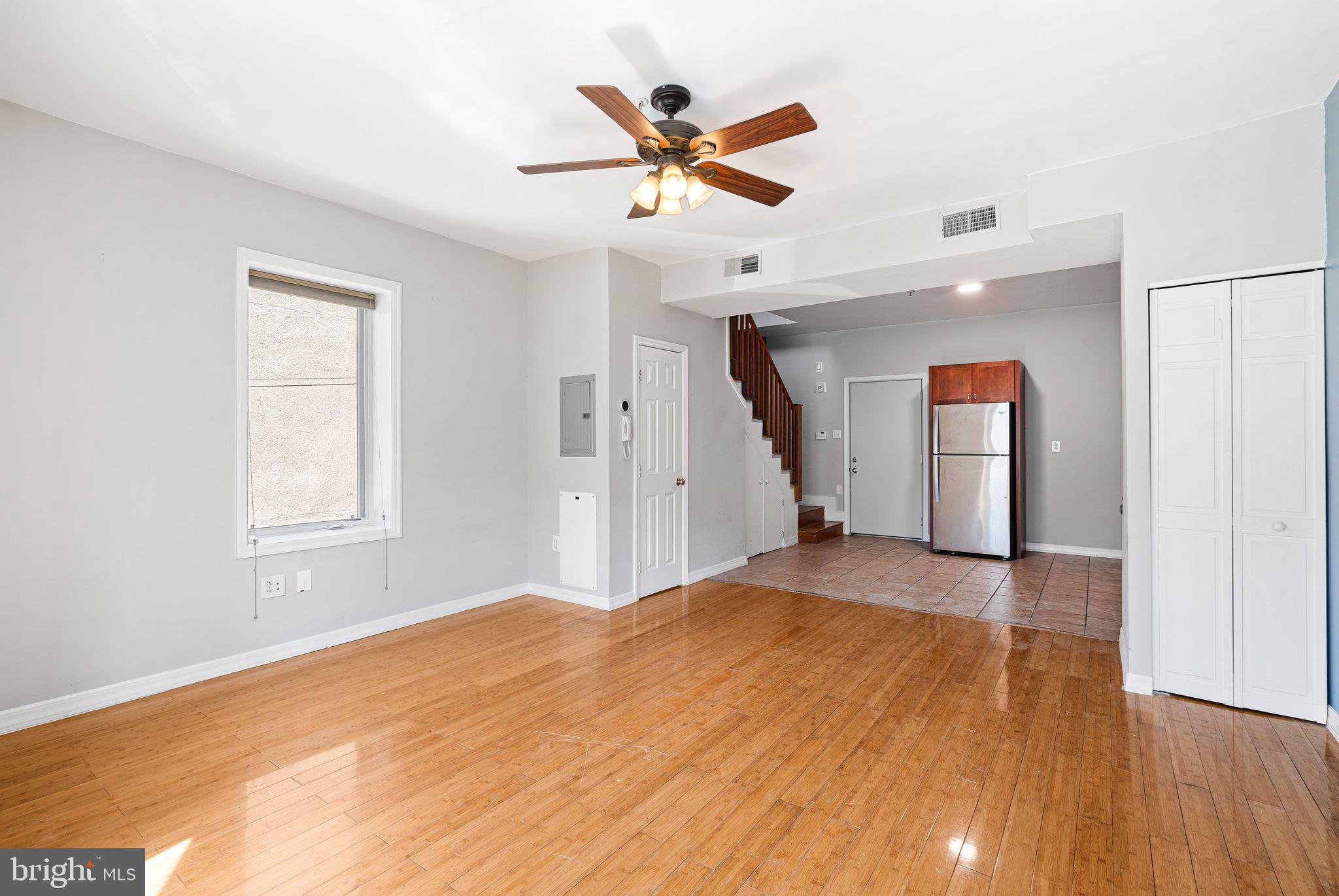 800 N 2ND STREET 5