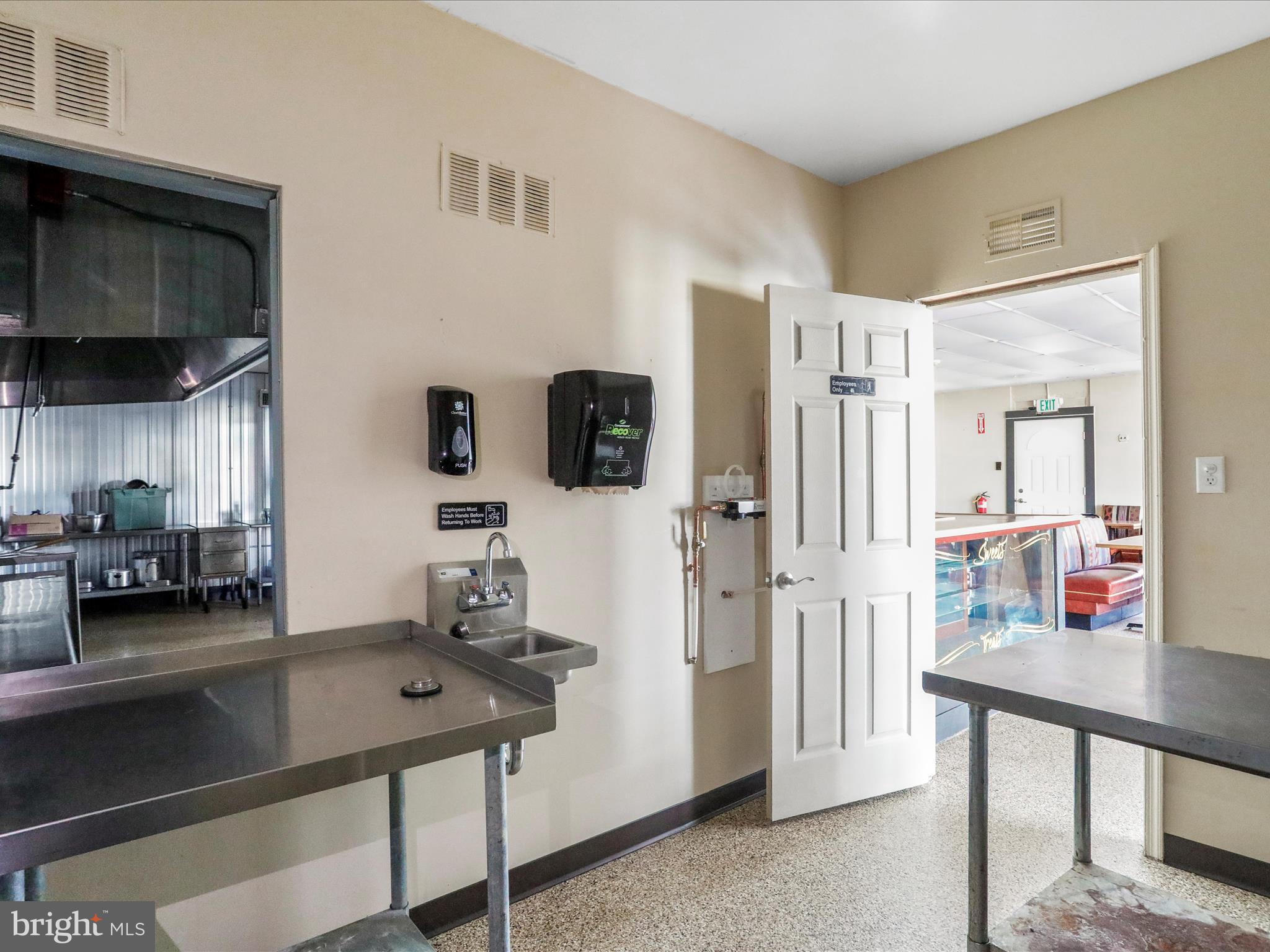 CLEAR SPRING - Commercial Sale