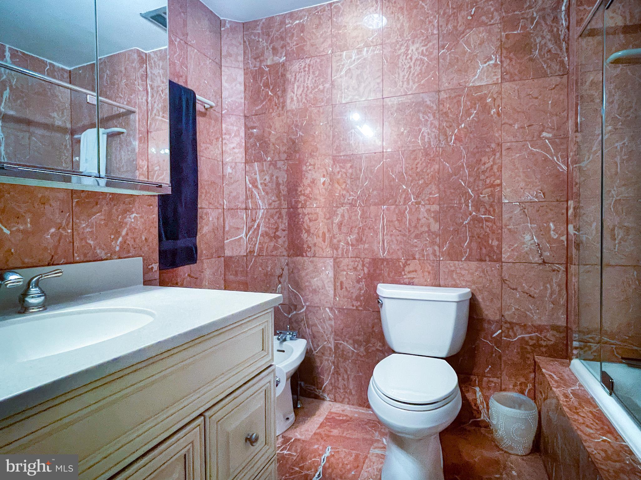 FITLER SQUARE - Residential Income