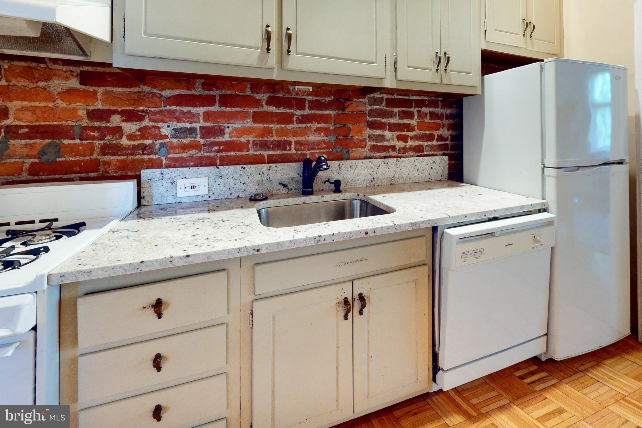 FITLER SQUARE - Residential Income