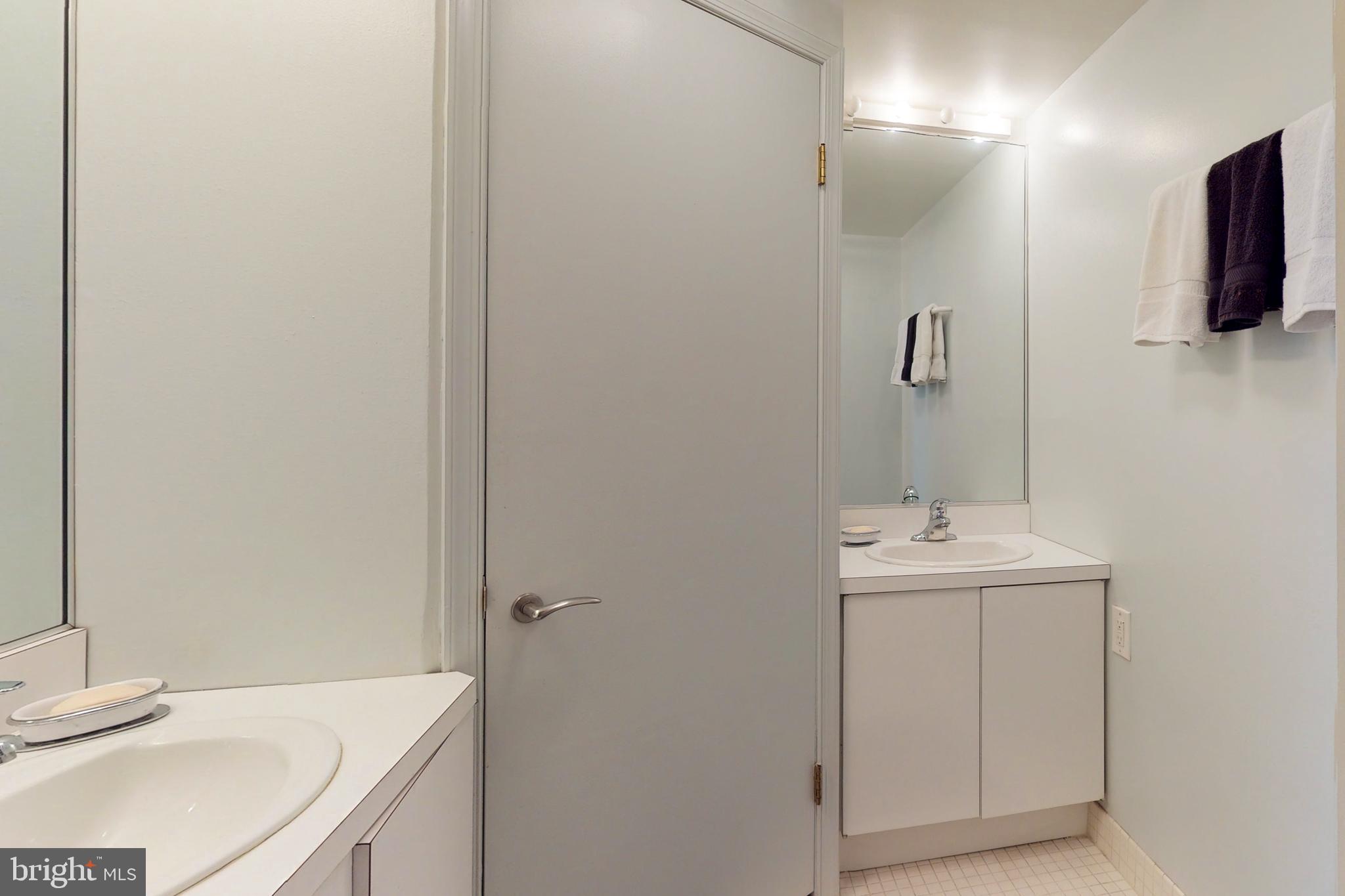 FITLER SQUARE - Residential Income