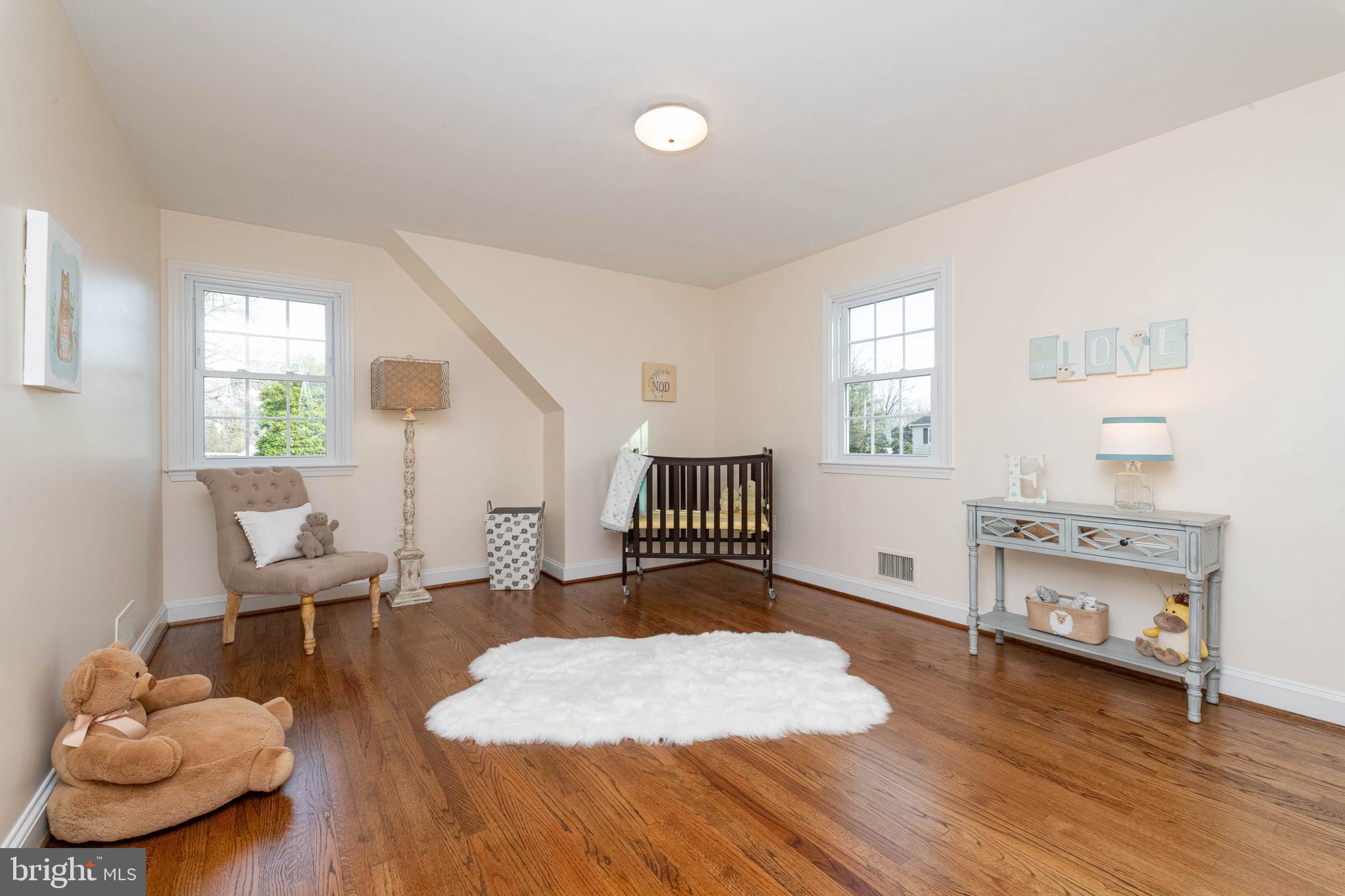 STONELEIGH - Residential